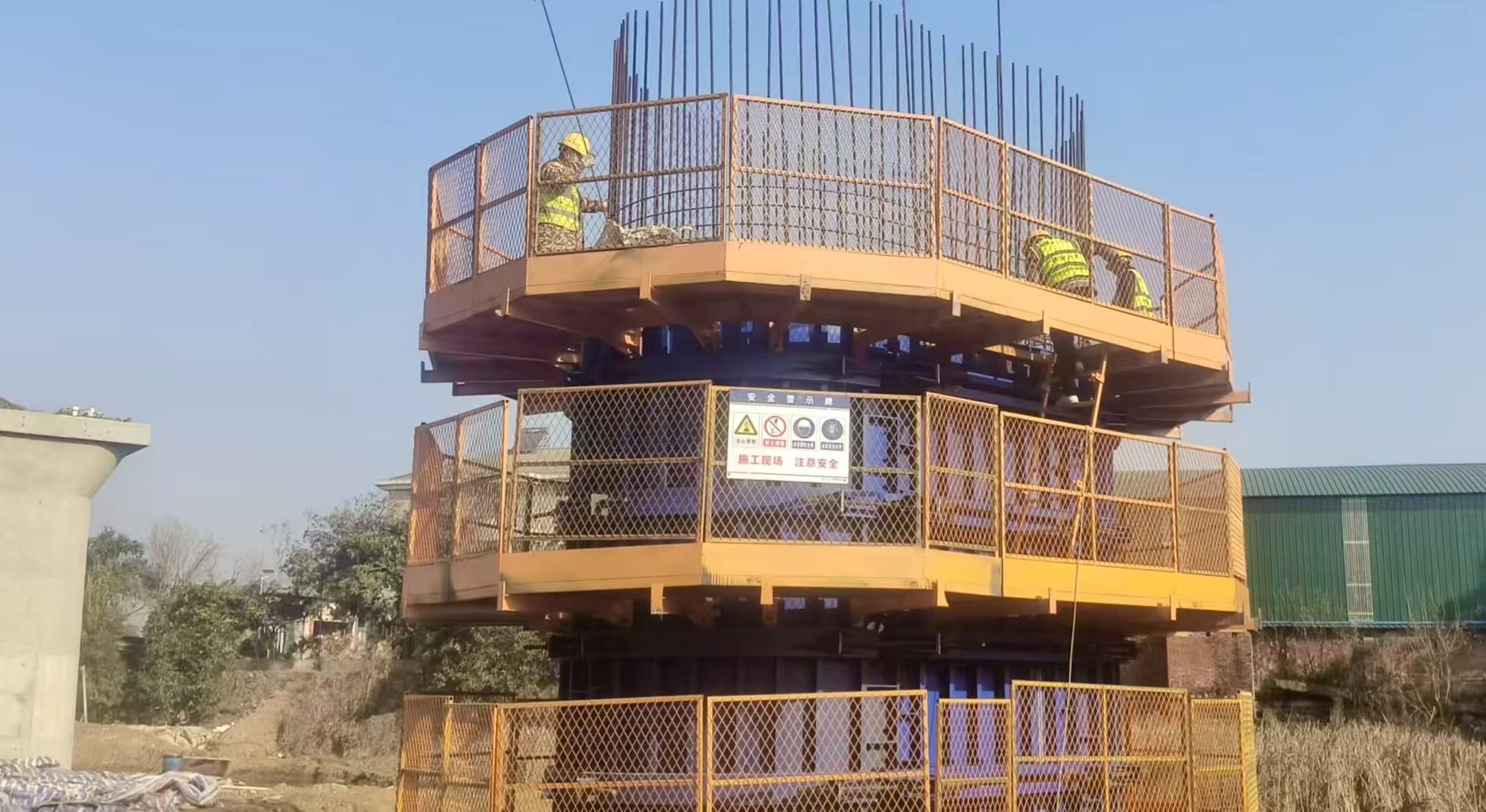 ��yun�����������