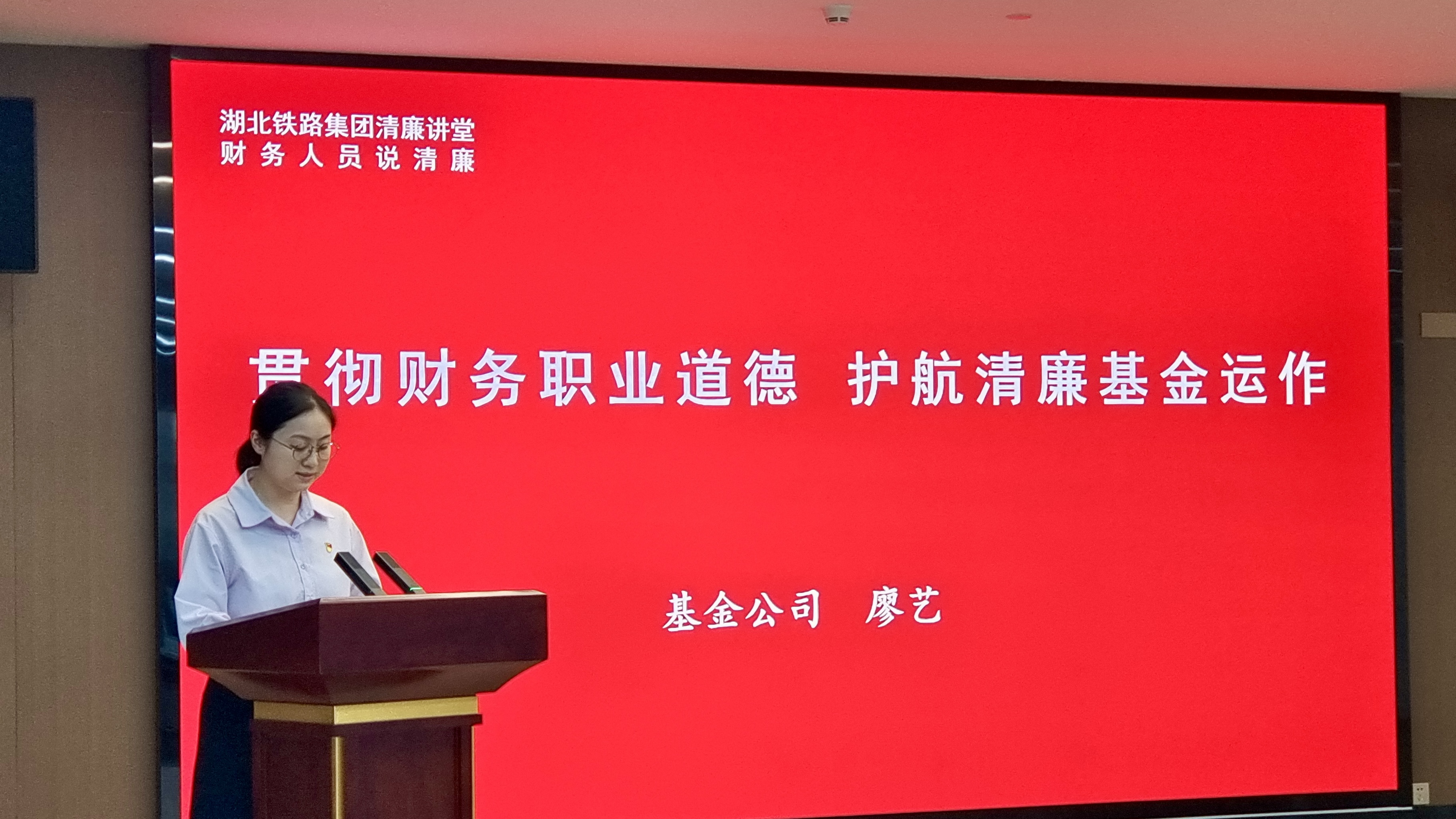 ��yun�����������