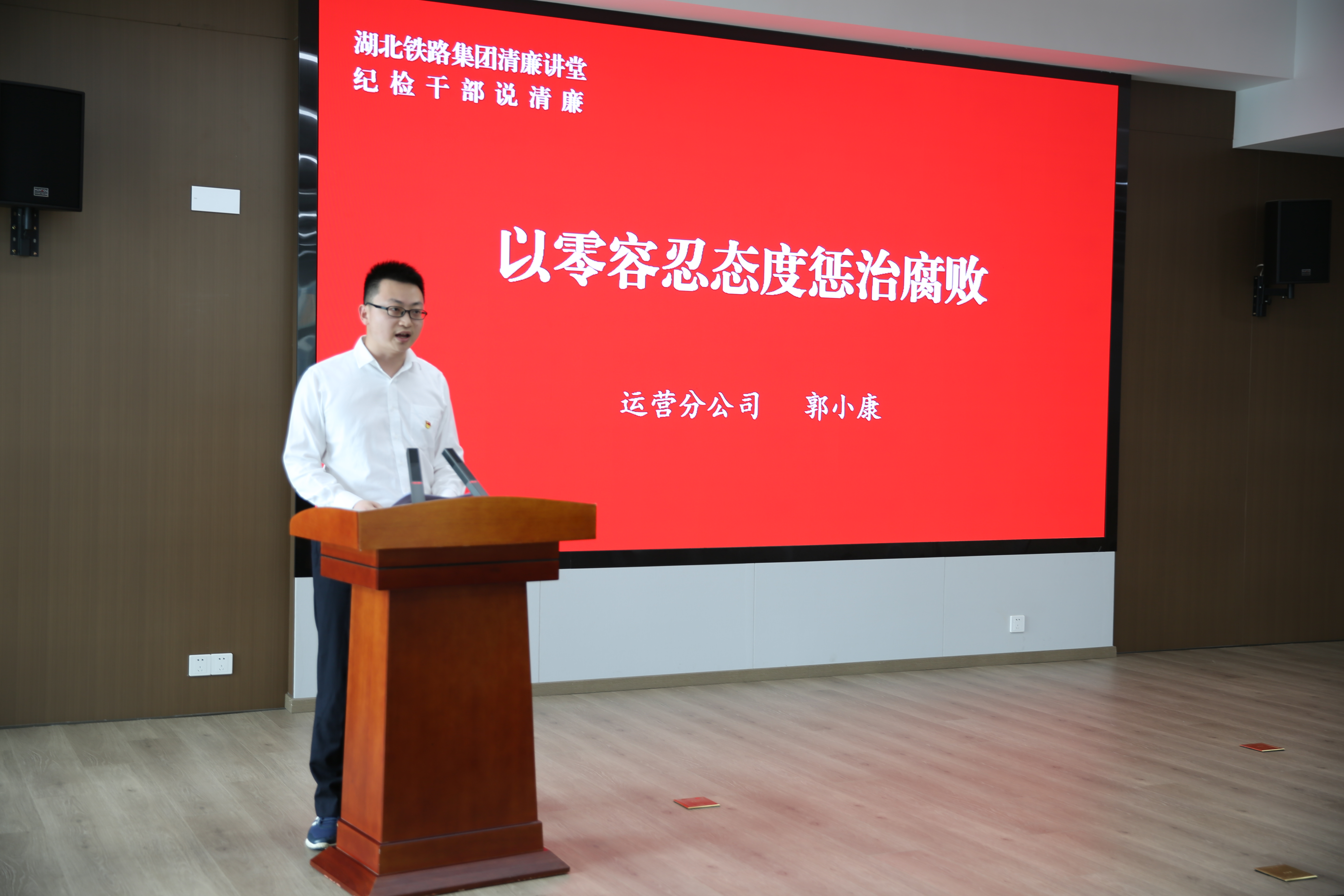 ��yun�����������