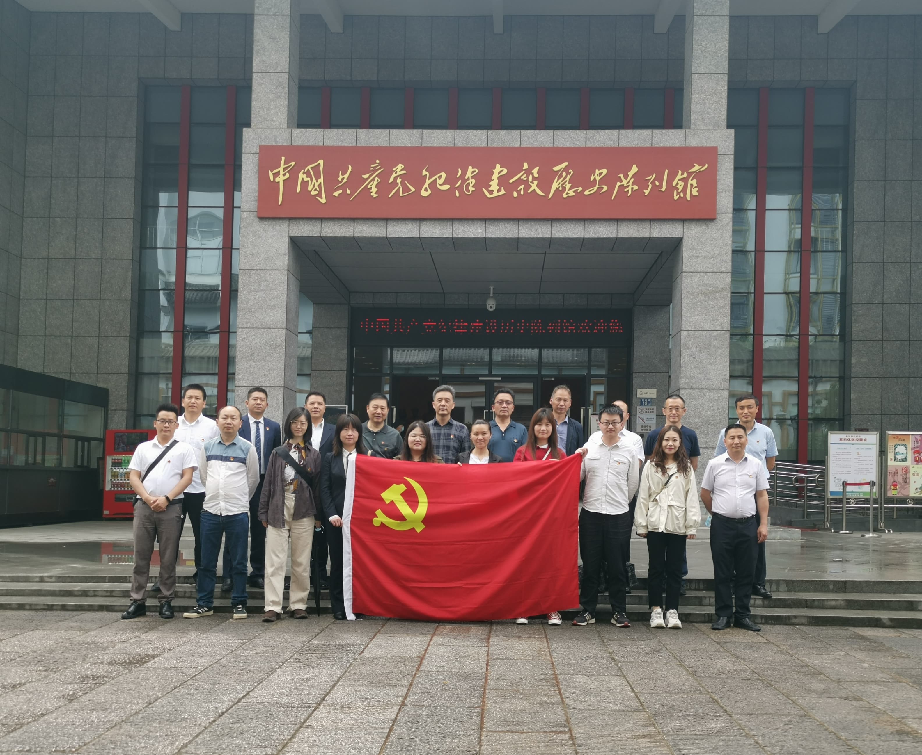 ��yun�����������