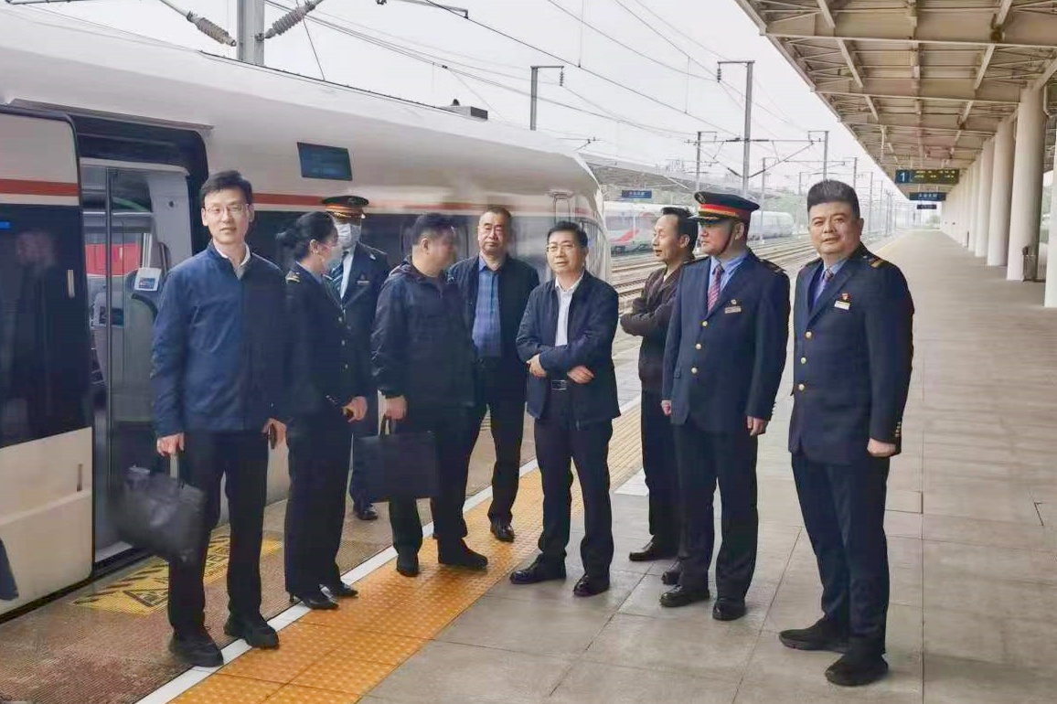 ��yun�����������