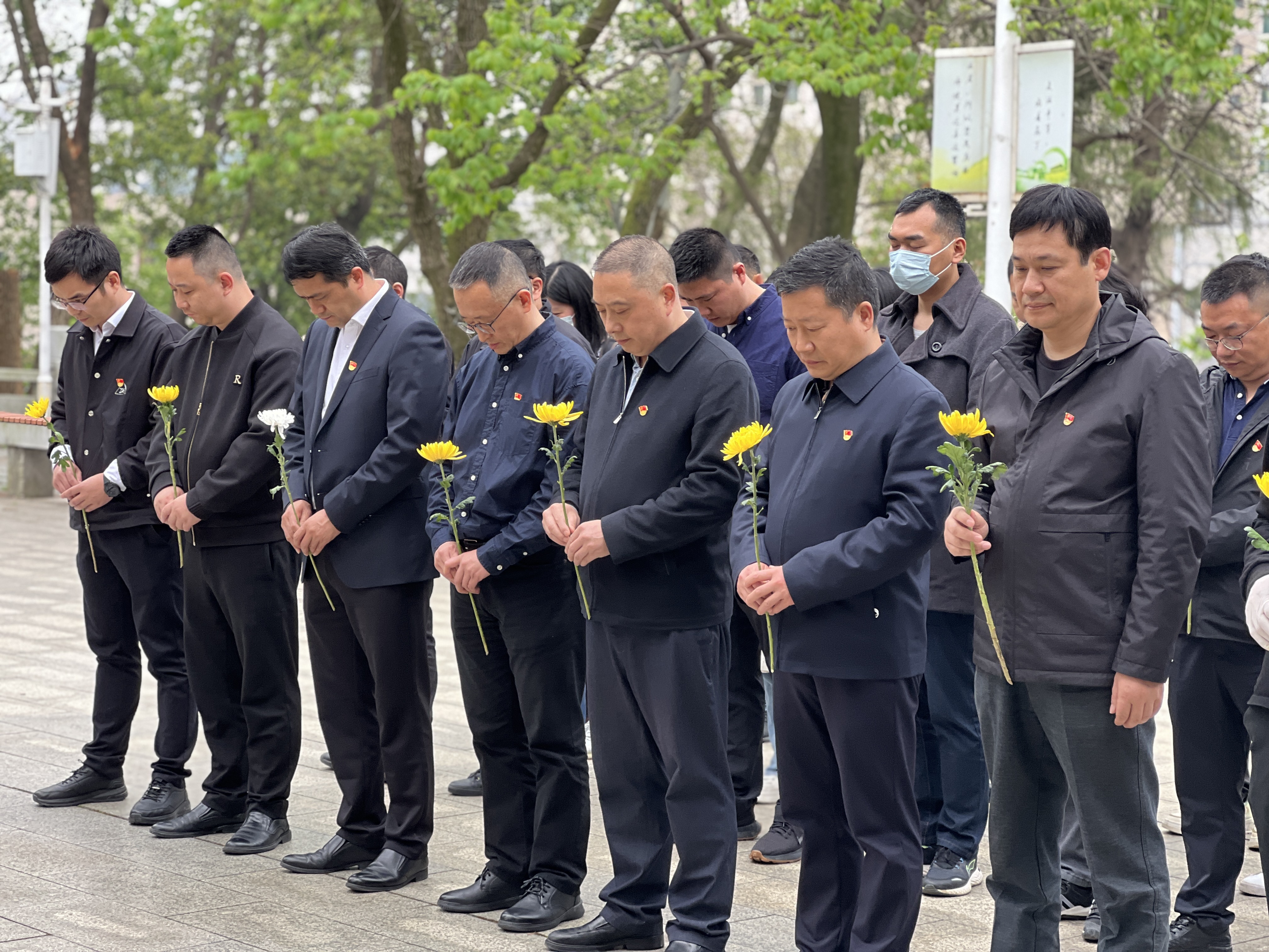 ��yun�����������