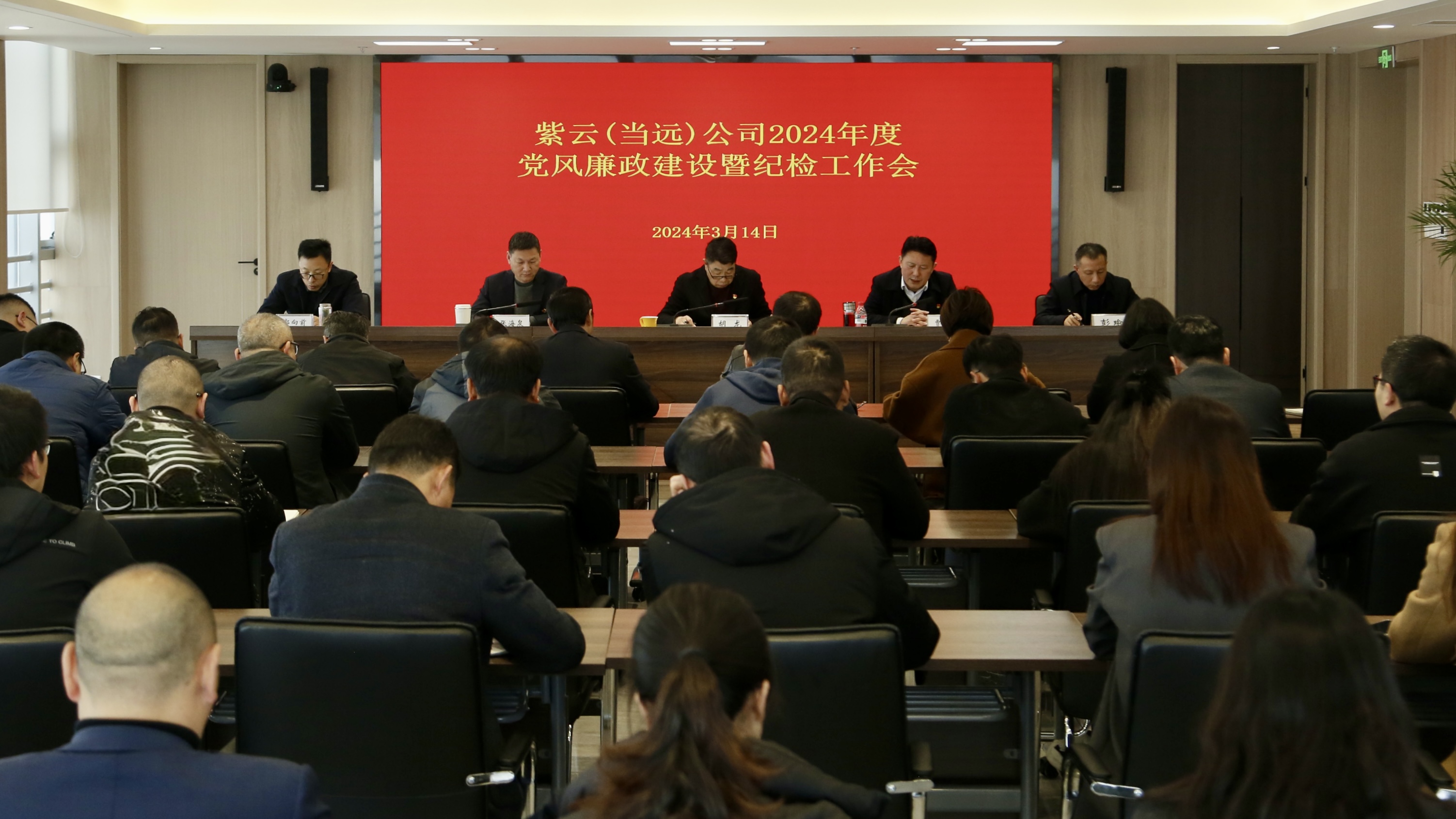 ��yun�����������