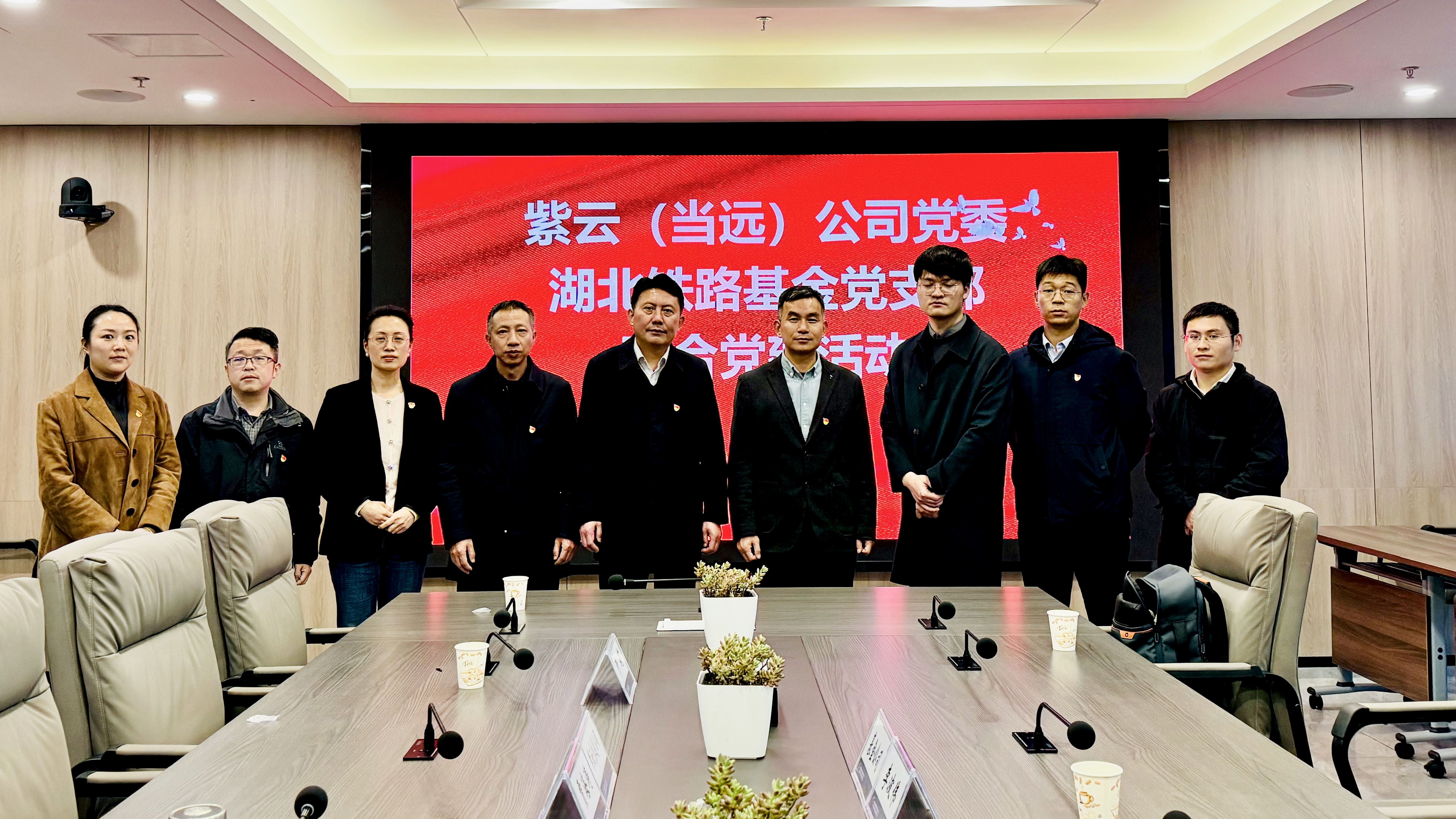 ��yun�����������