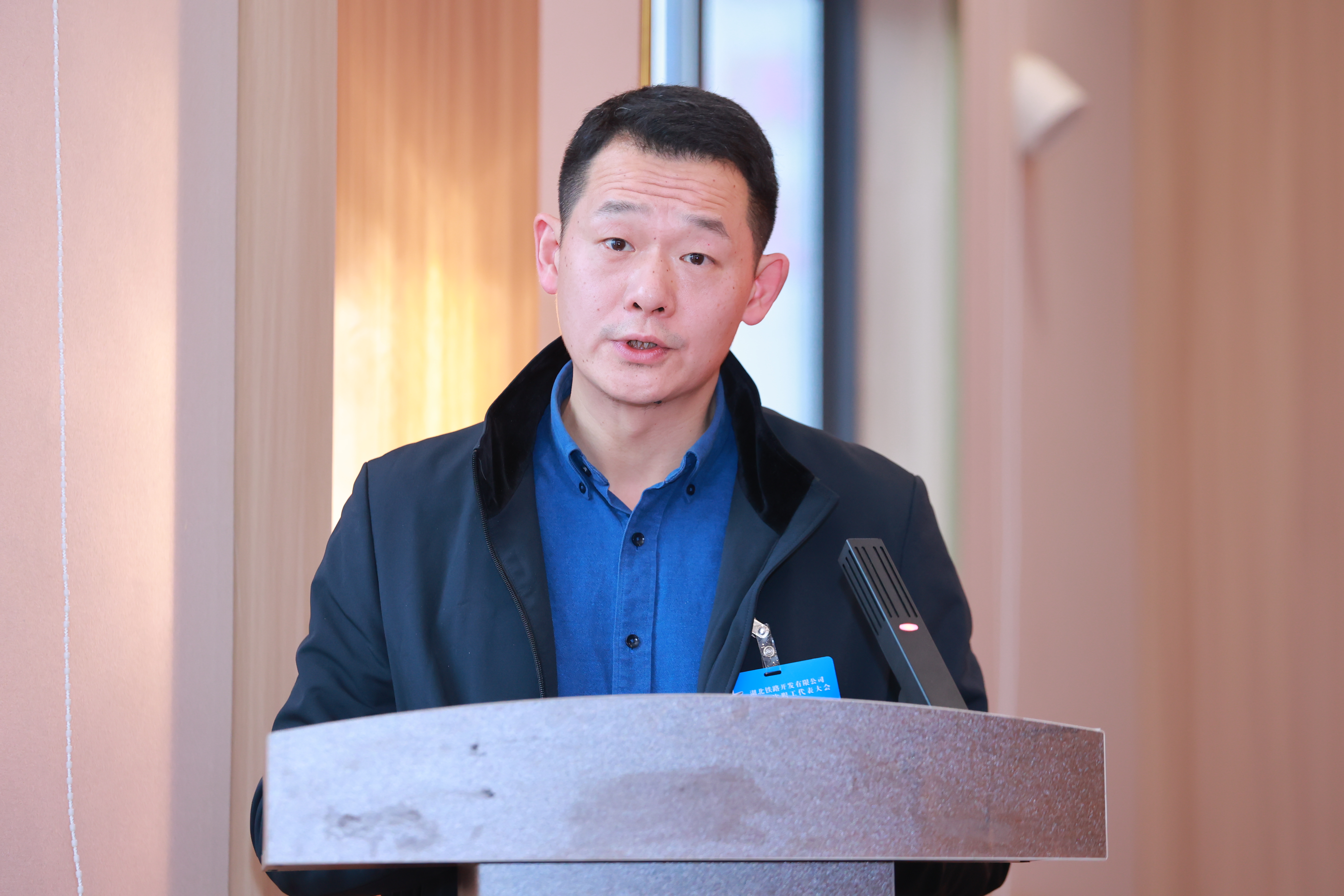 ��yun�����������