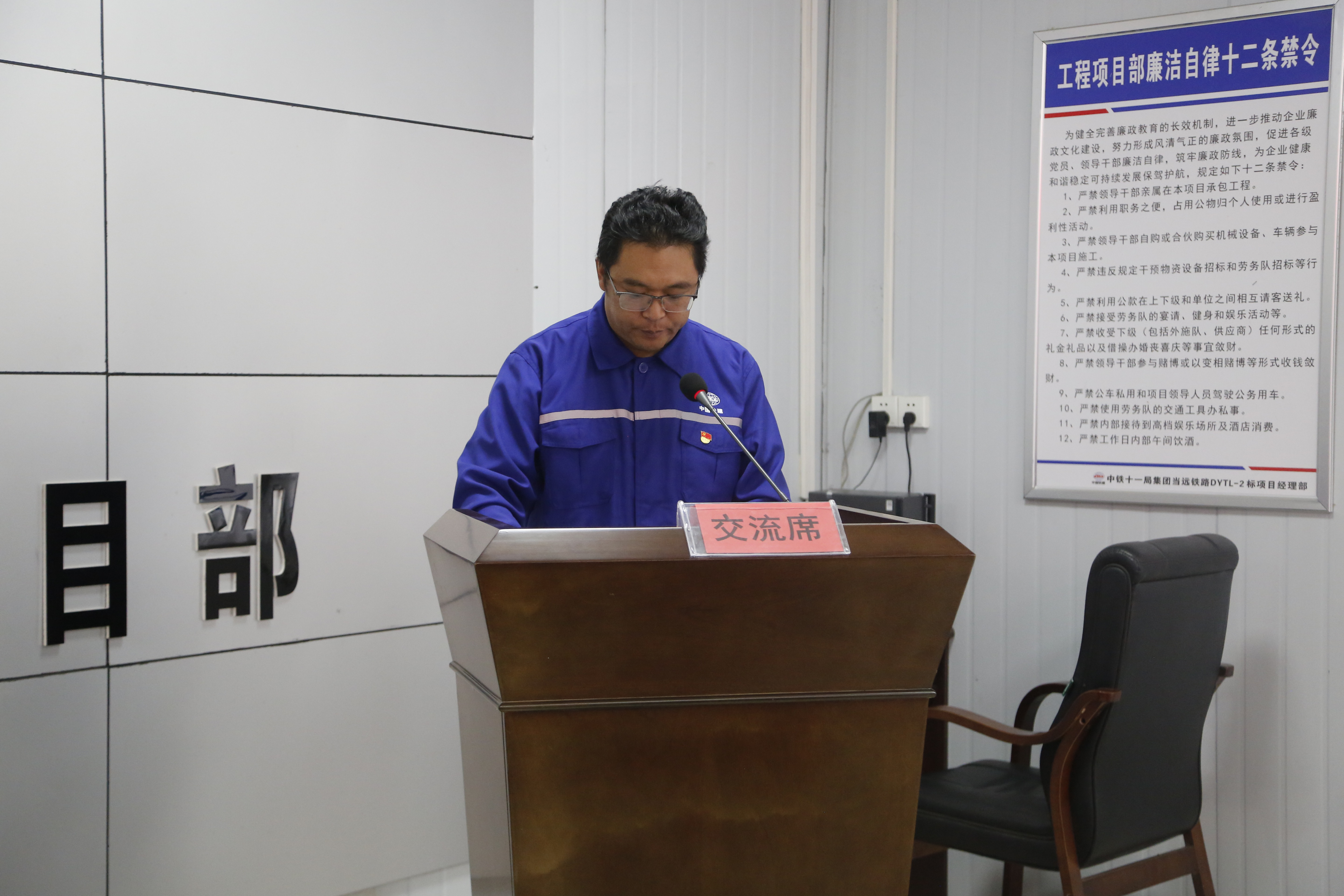 ��yun�����������