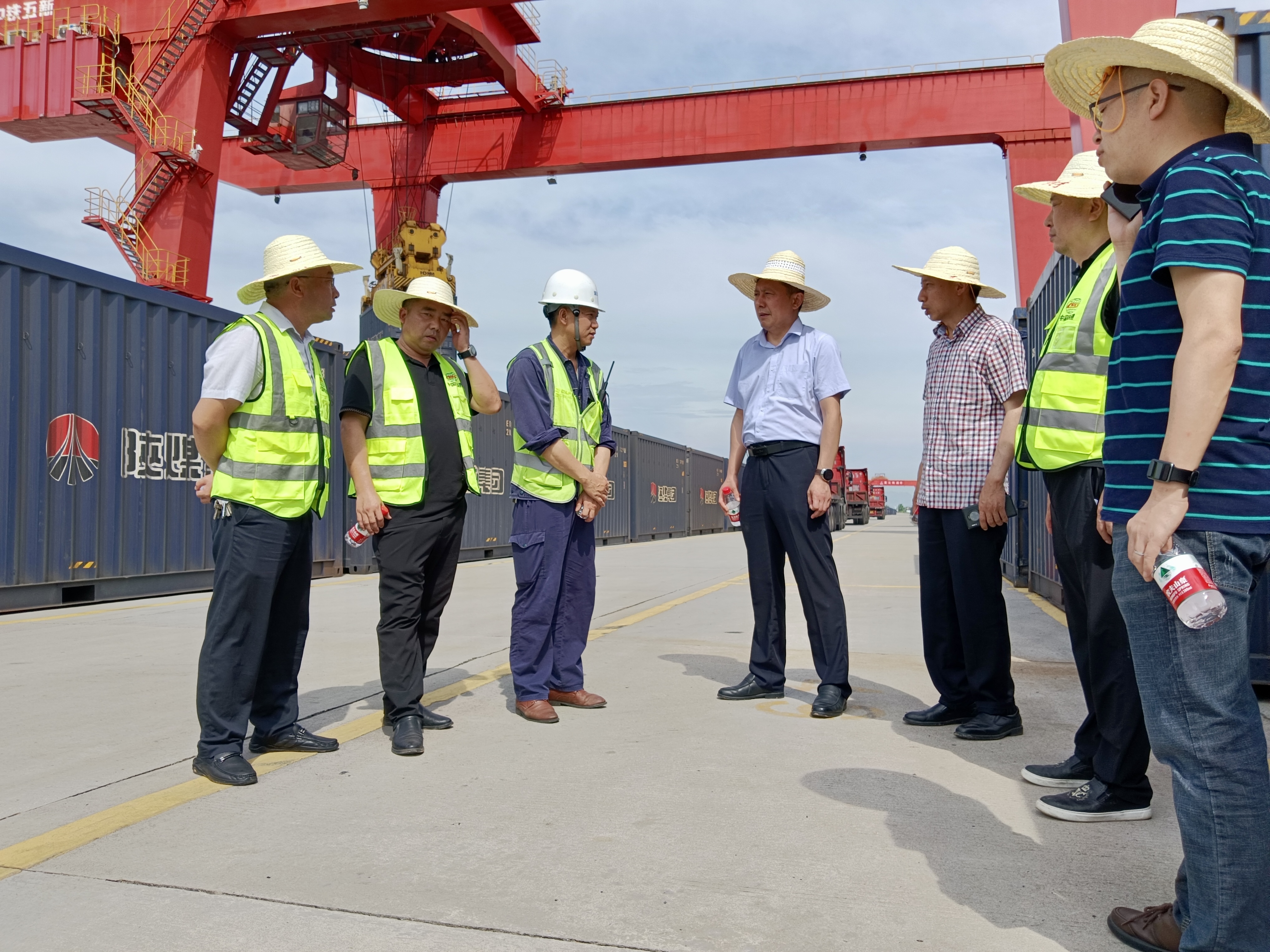 ��yun�����������