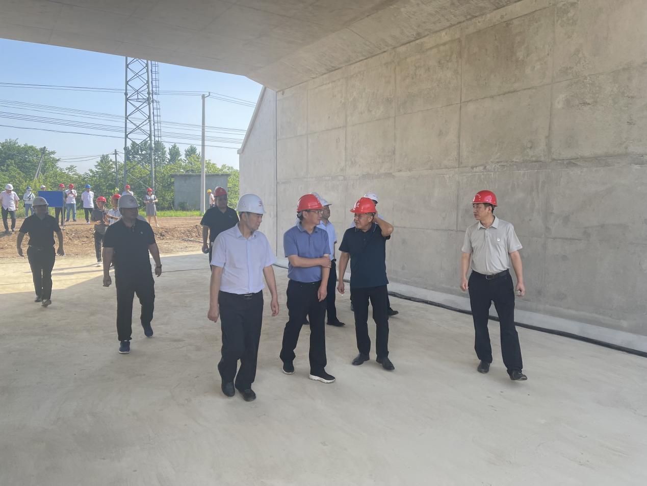 ��yun�����������