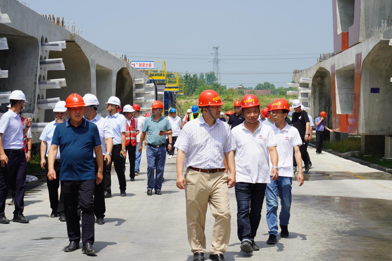 ��yun�����������