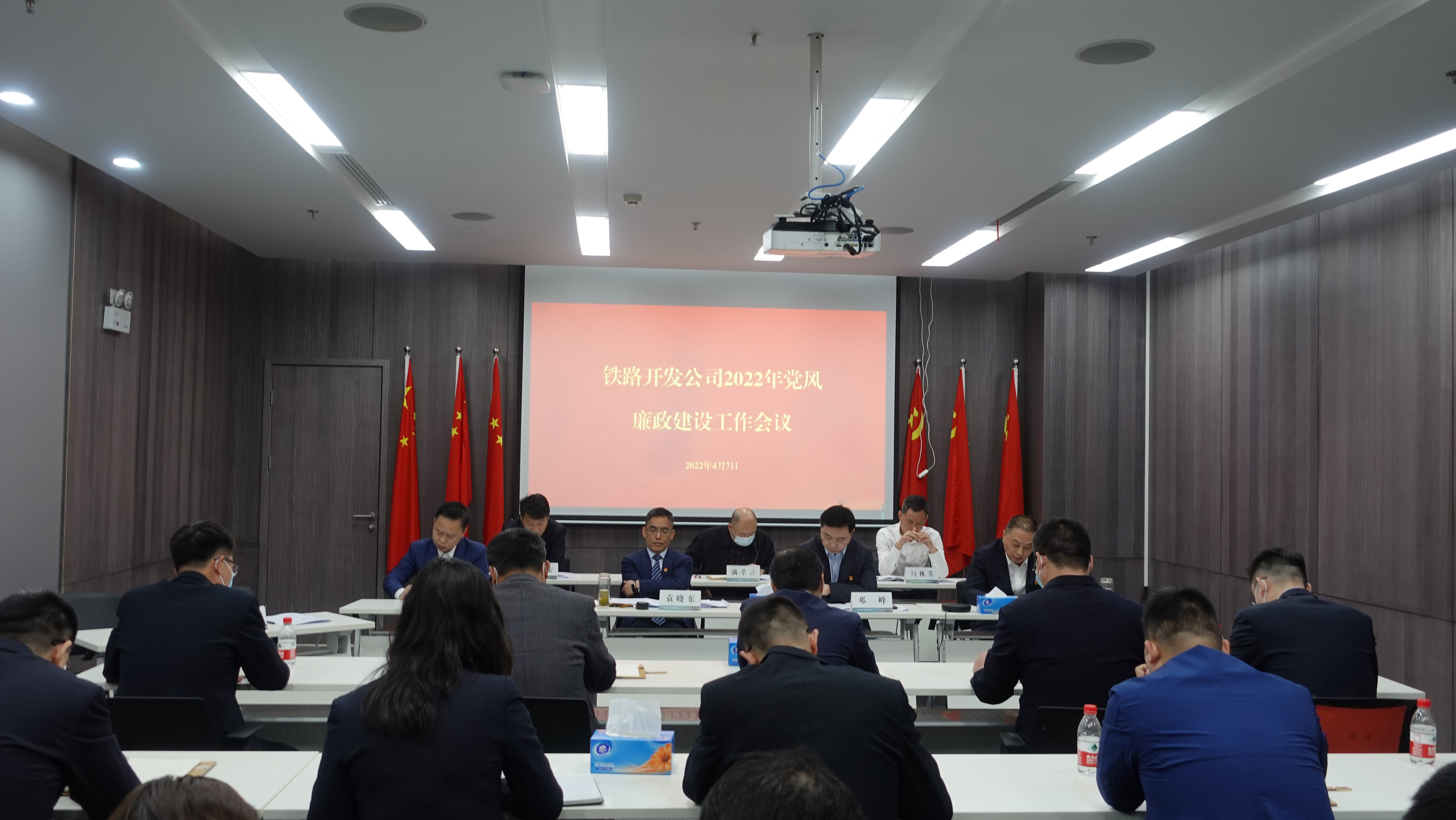 ��yun�����������