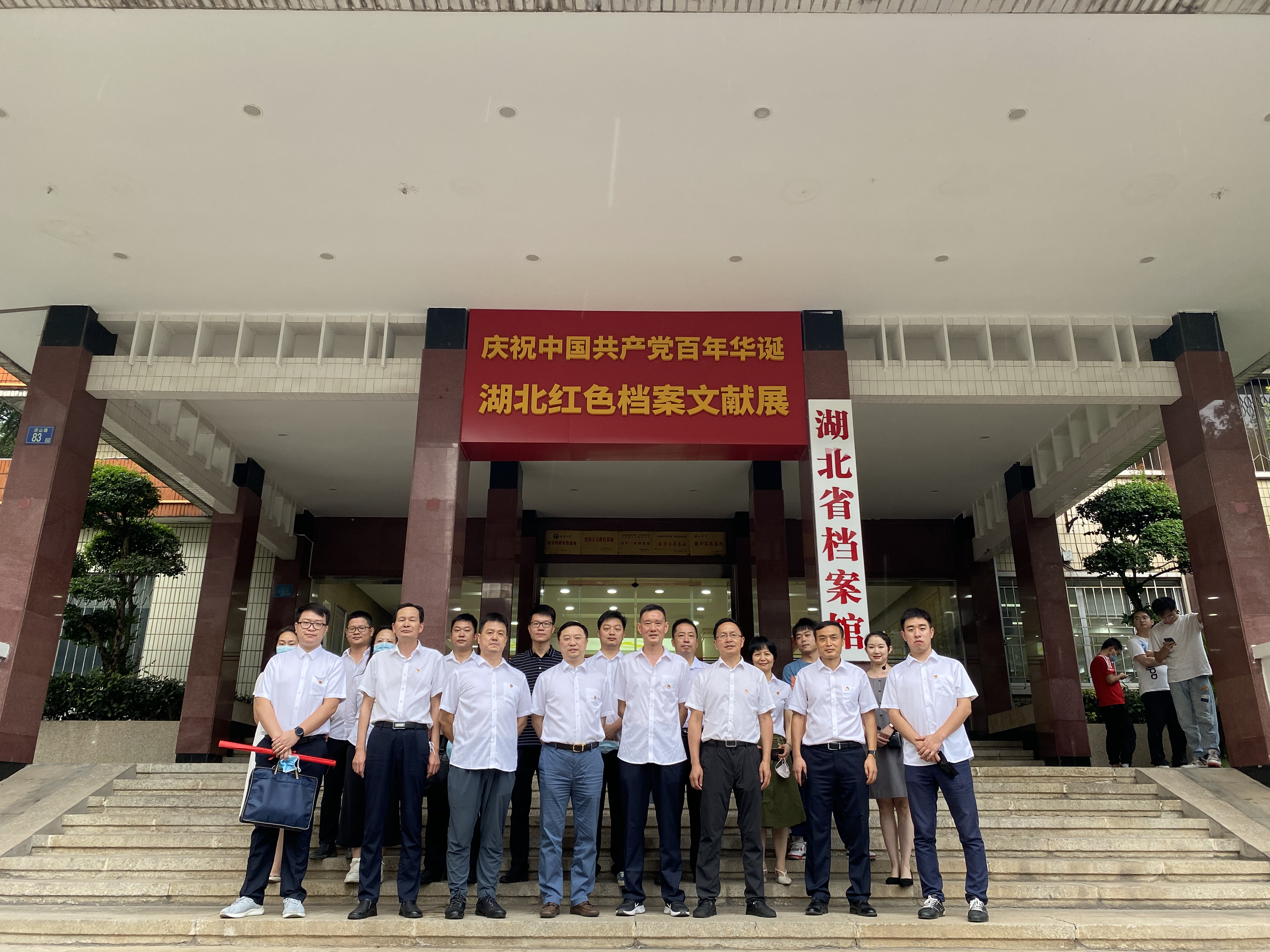 ��yun�����������