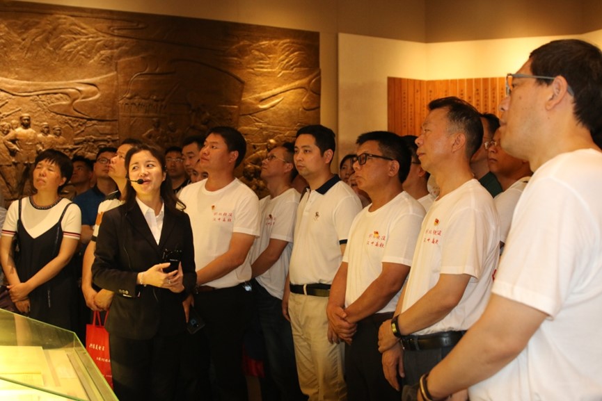 ��yun�����������