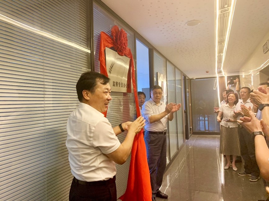 ��yun�����������