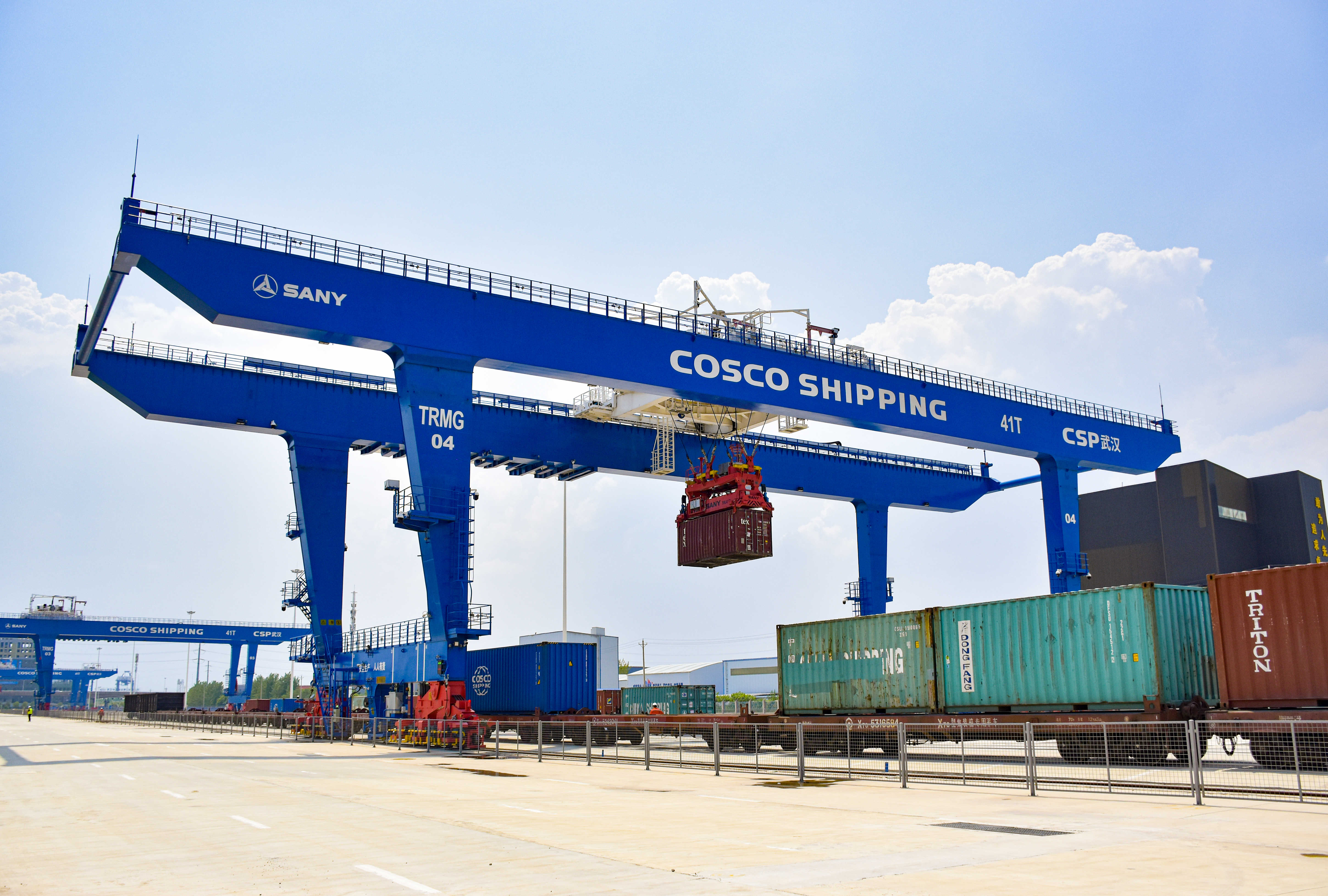 ��yun�����������