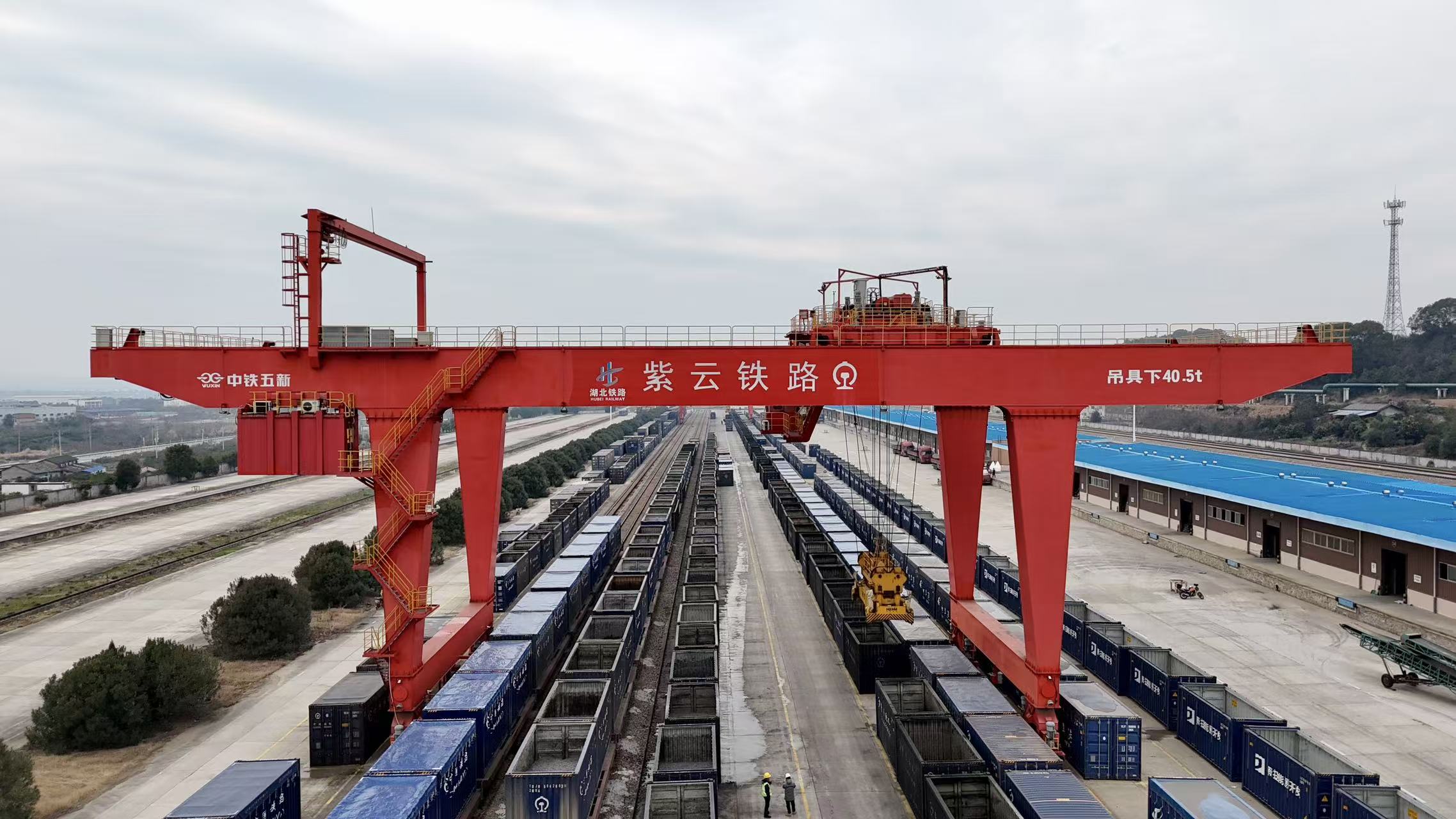 ��yun�����������