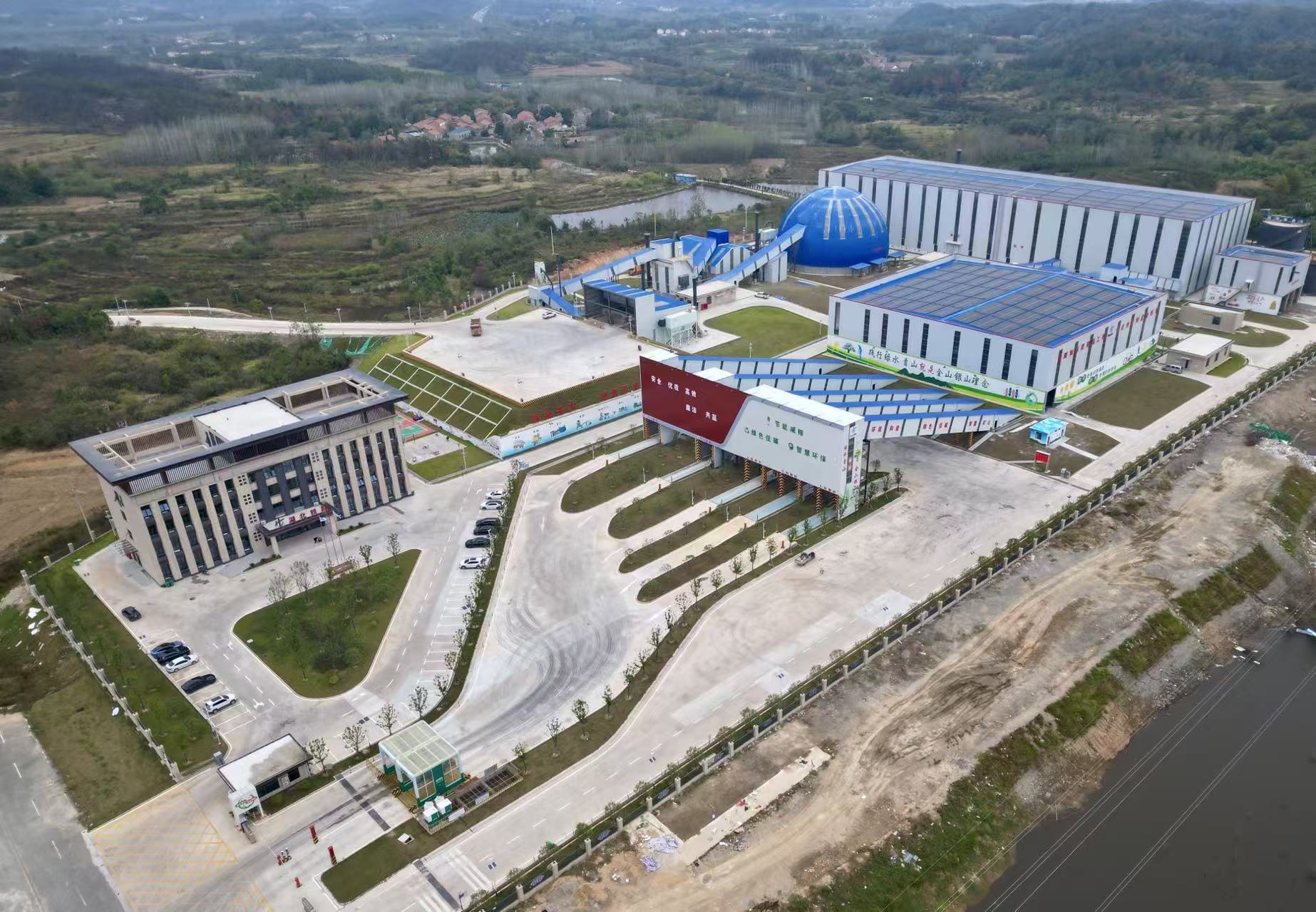 ��yun�����������