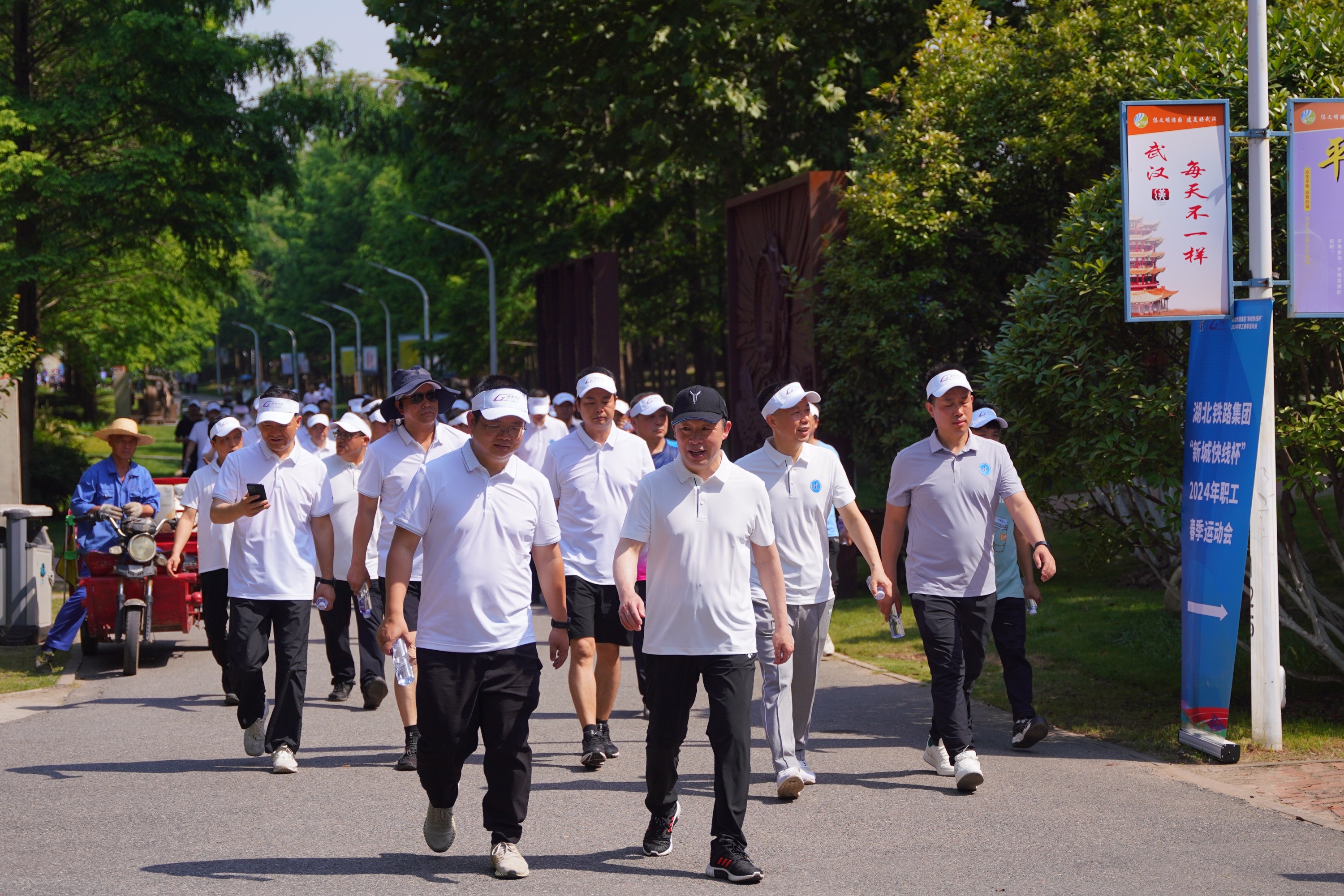 ��yun�����������