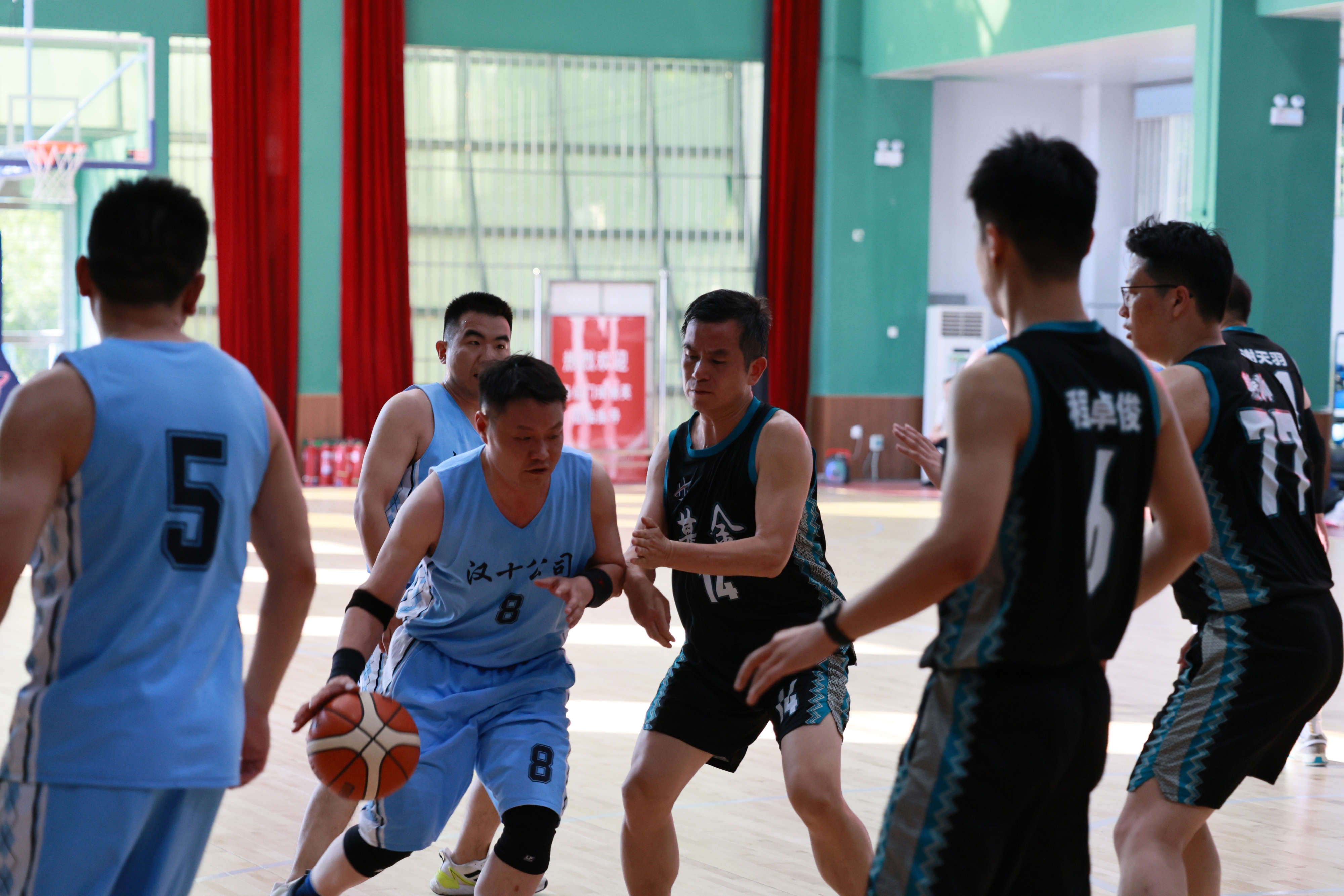 ��yun�����������