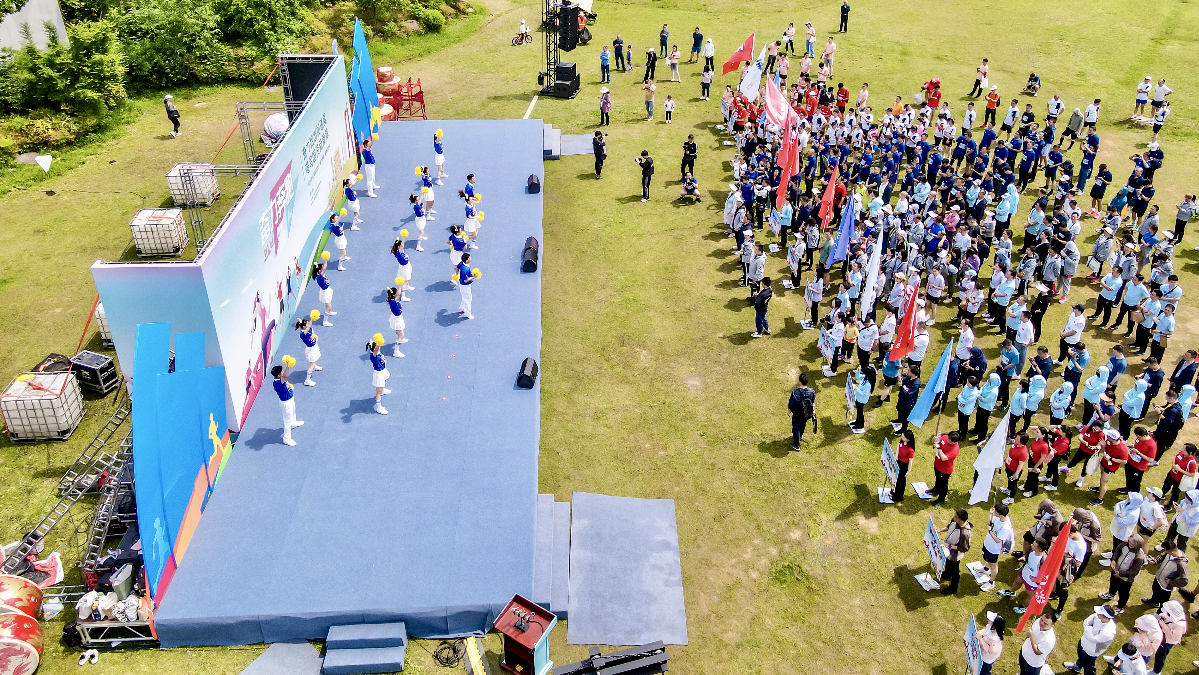 ��yun�����������