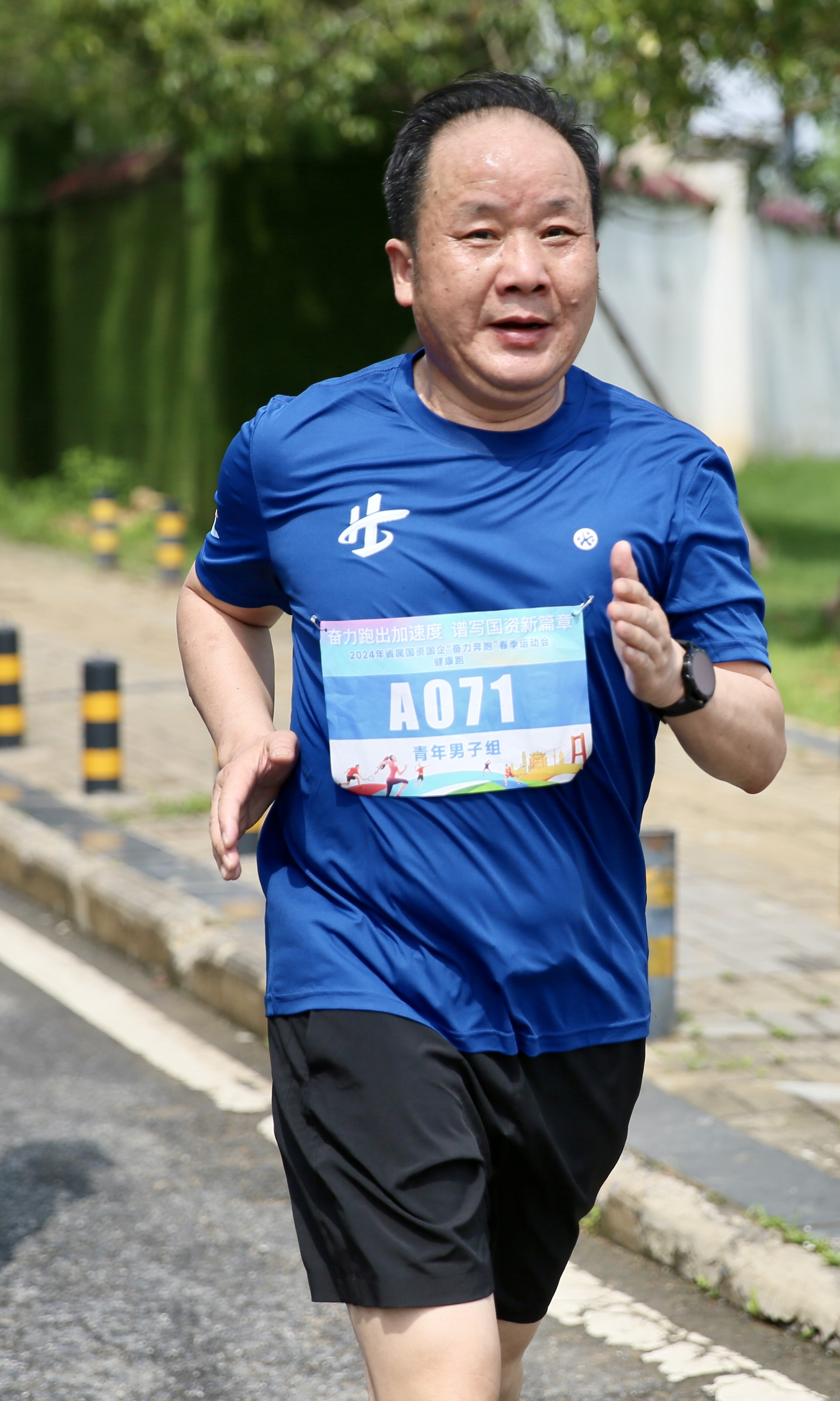 ��yun�����������