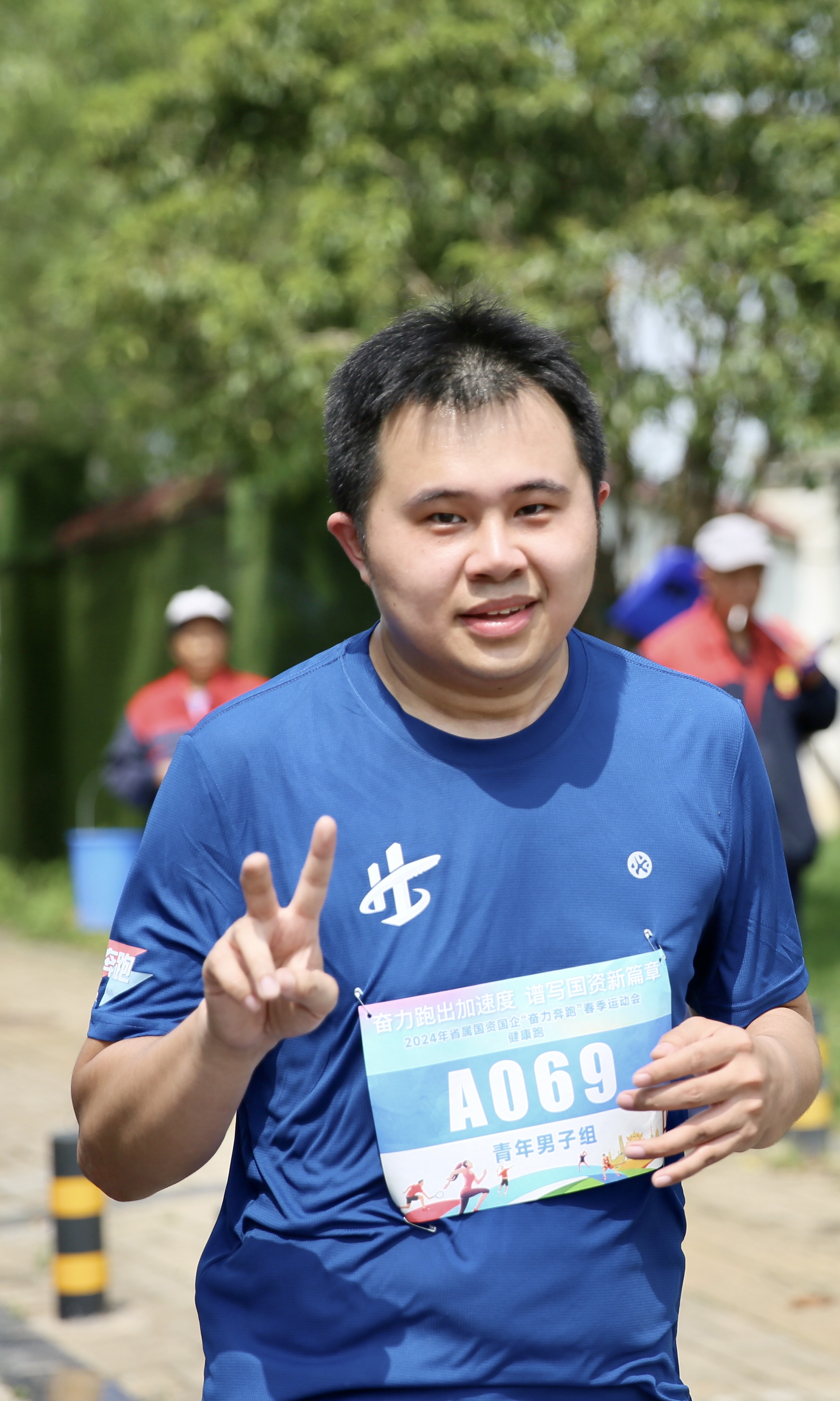 ��yun�����������