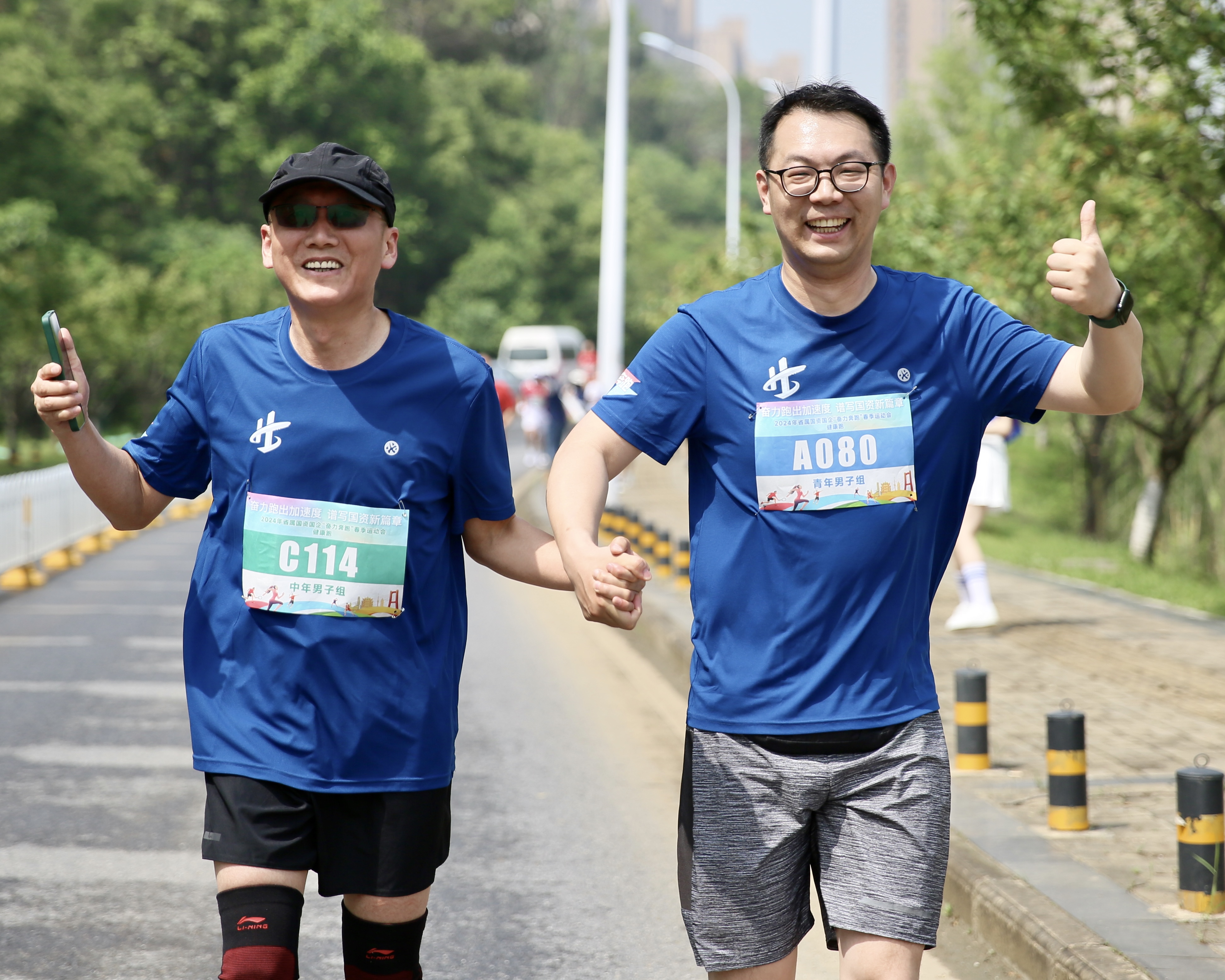 ��yun�����������