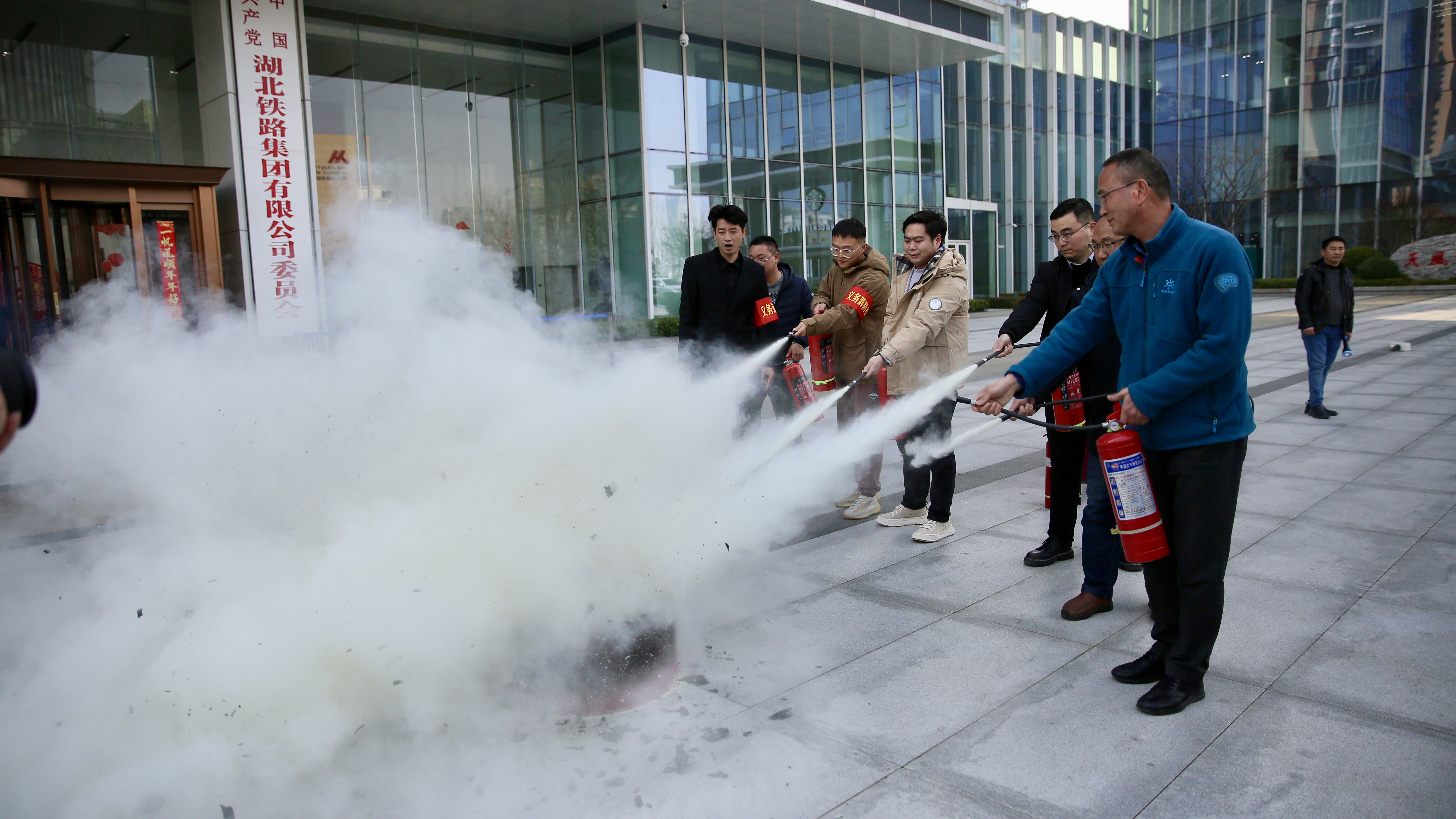 ��yun�����������