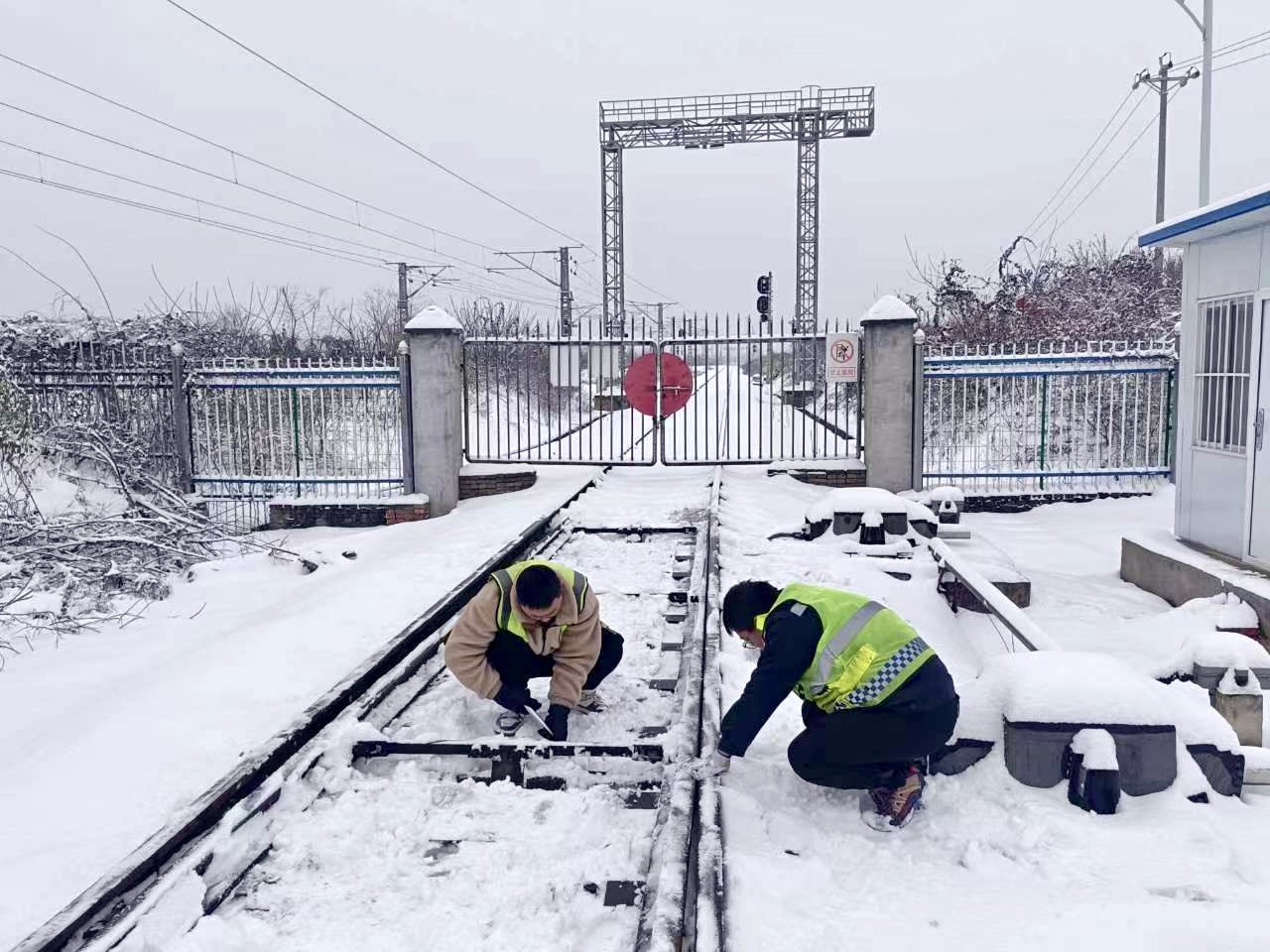 ��yun�����������