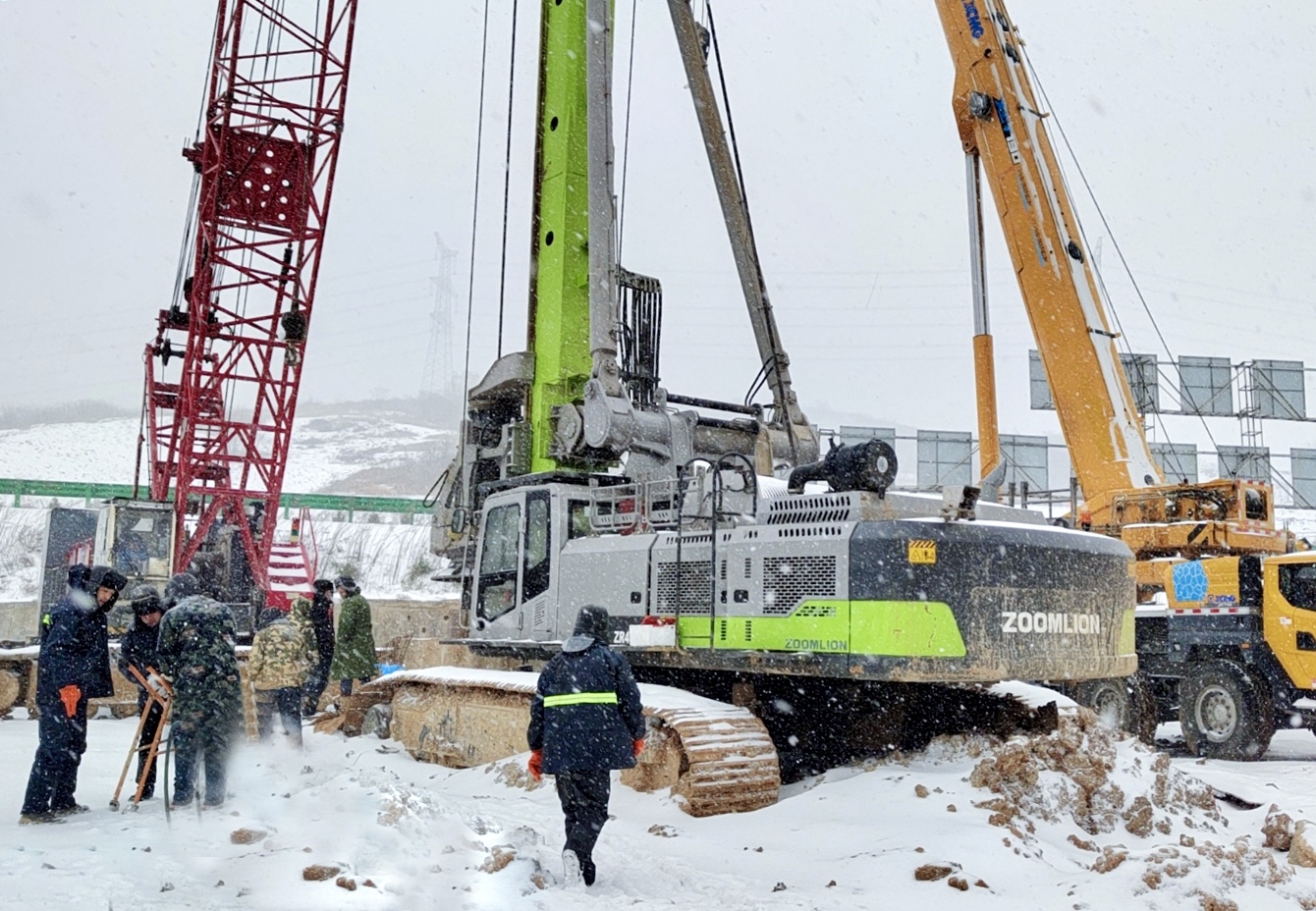 ��yun�����������