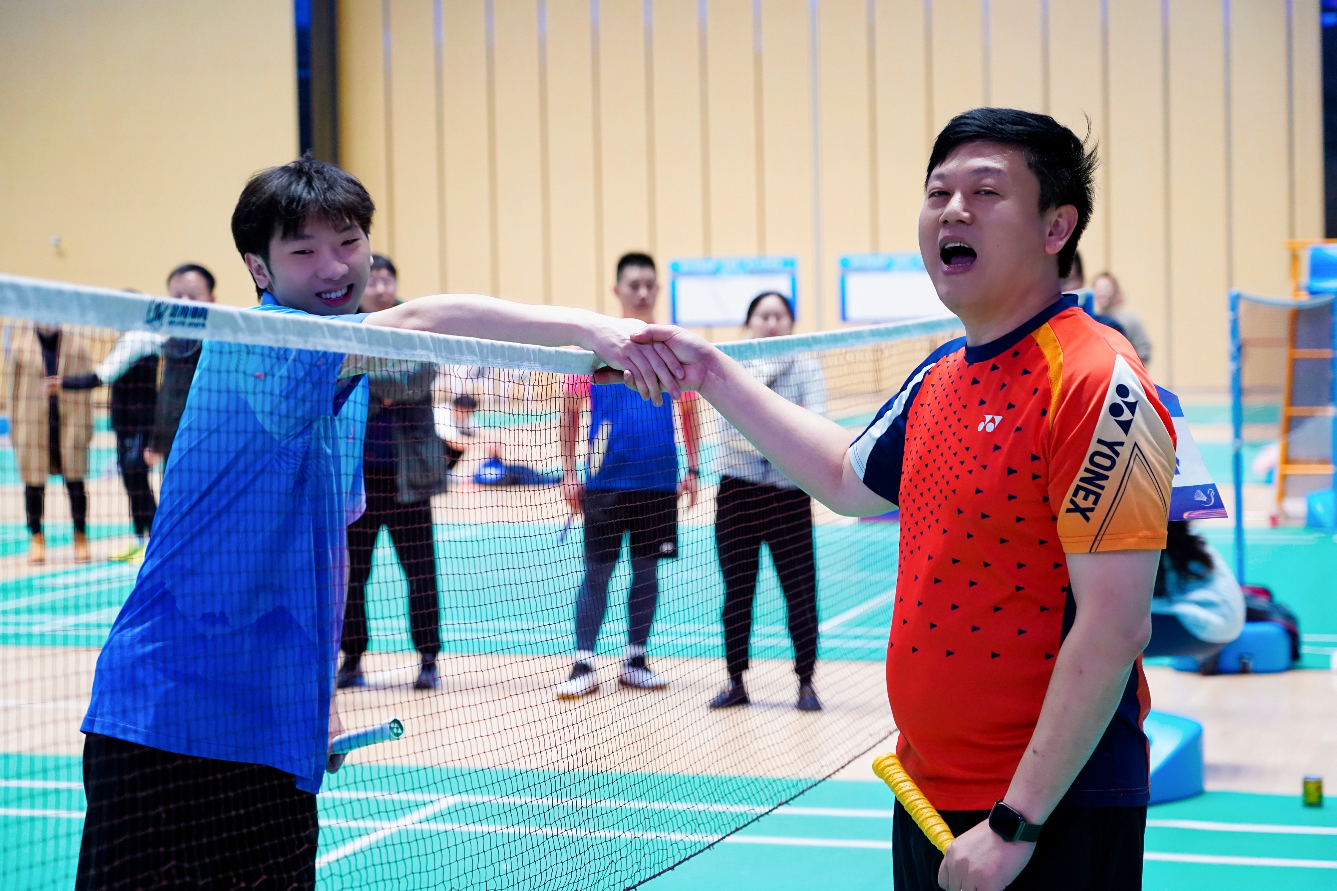 ��yun�����������