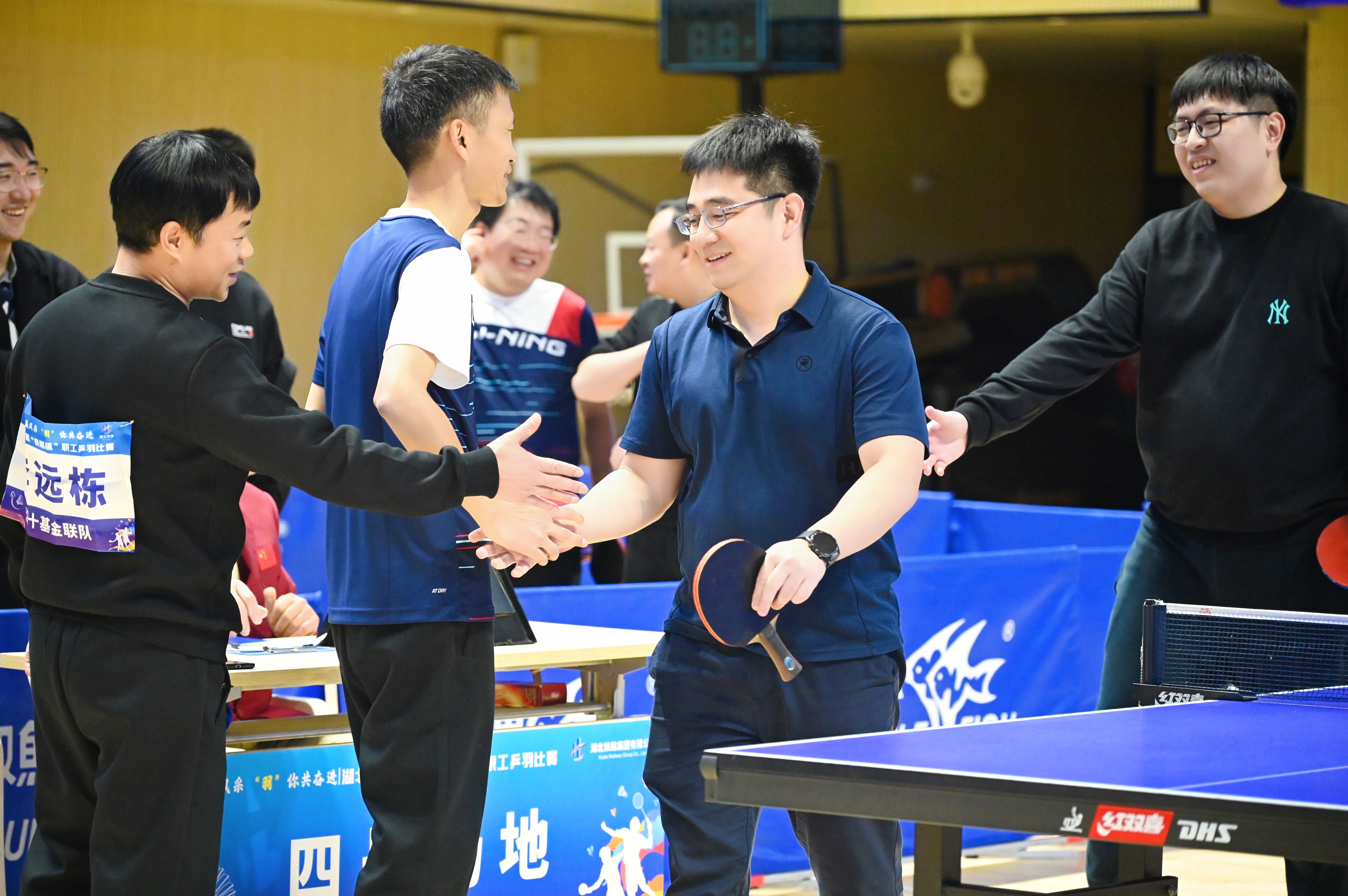 ��yun�����������