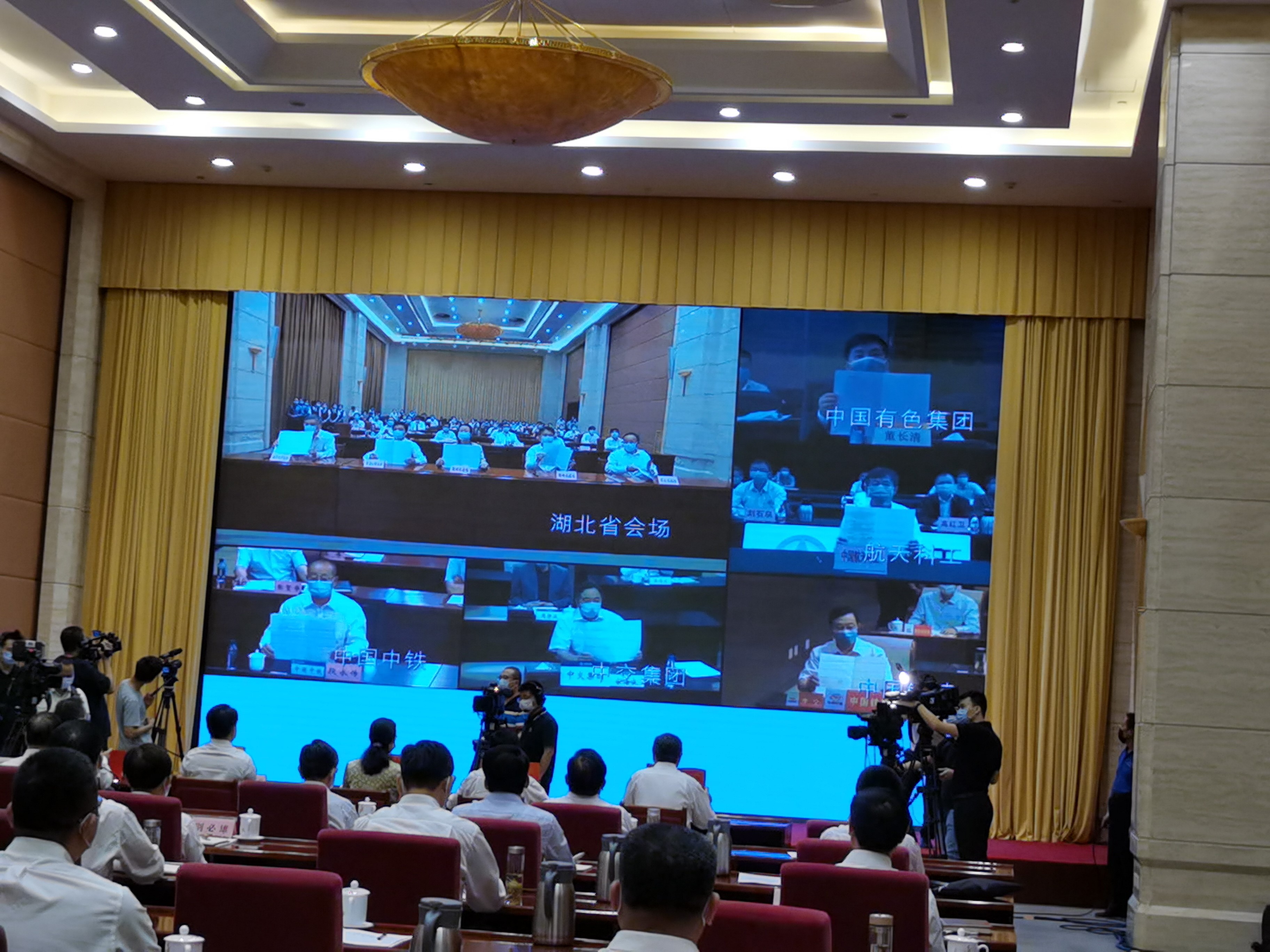 ��yun�����������