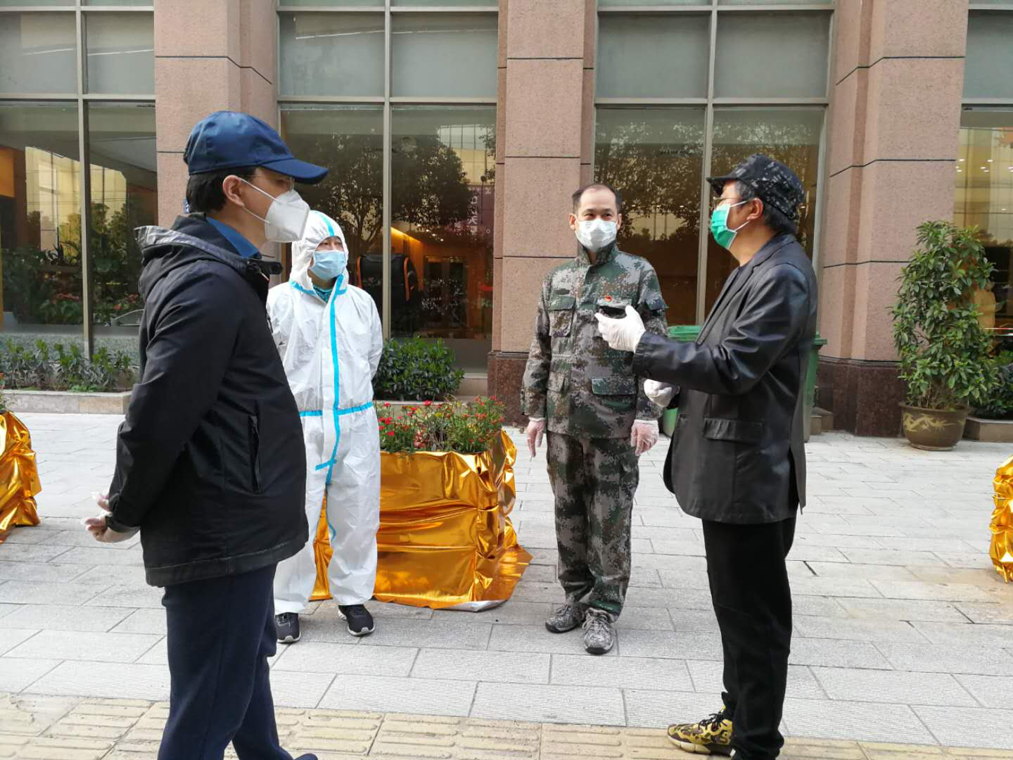 ��yun�����������