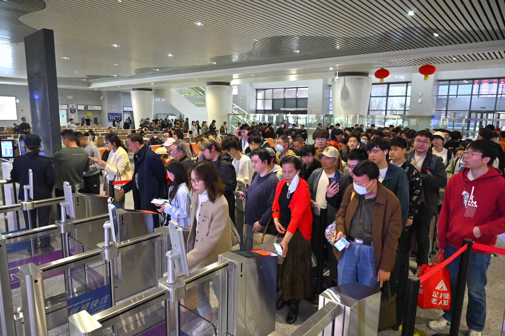 ��yun�����������