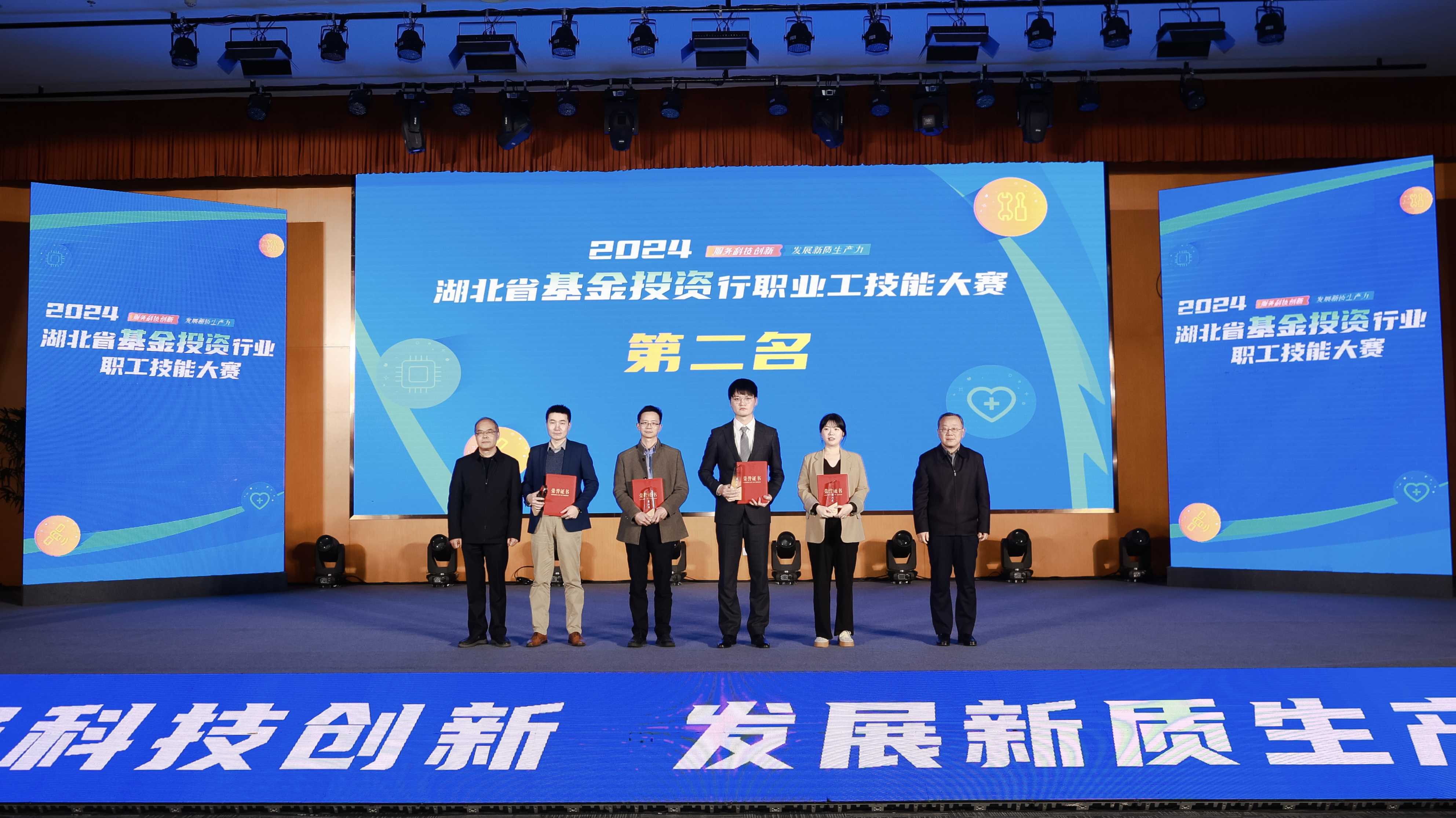 ��yun�����������