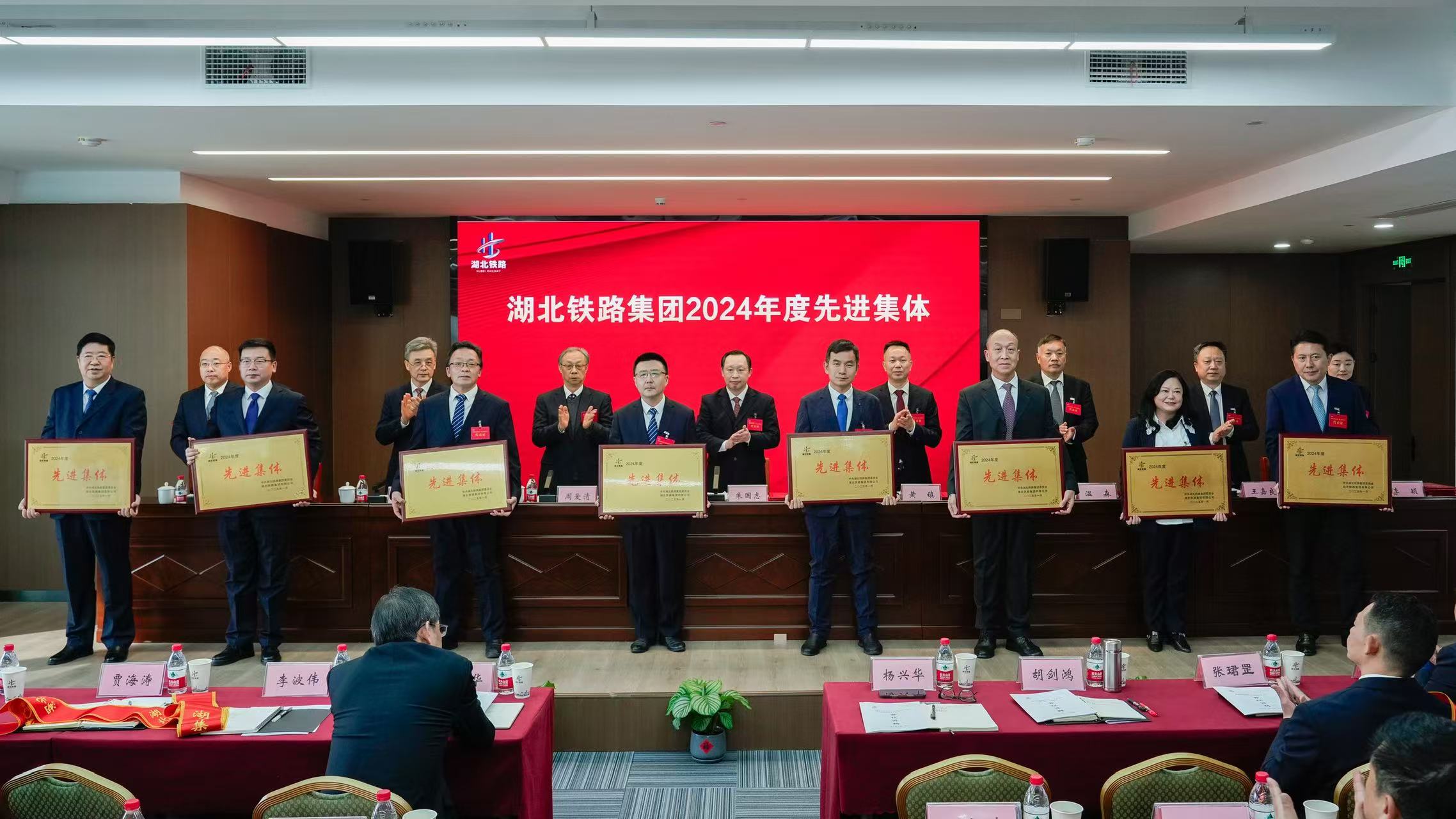 ��yun�����������