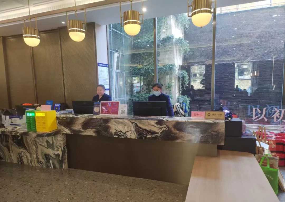 ��yun�����������