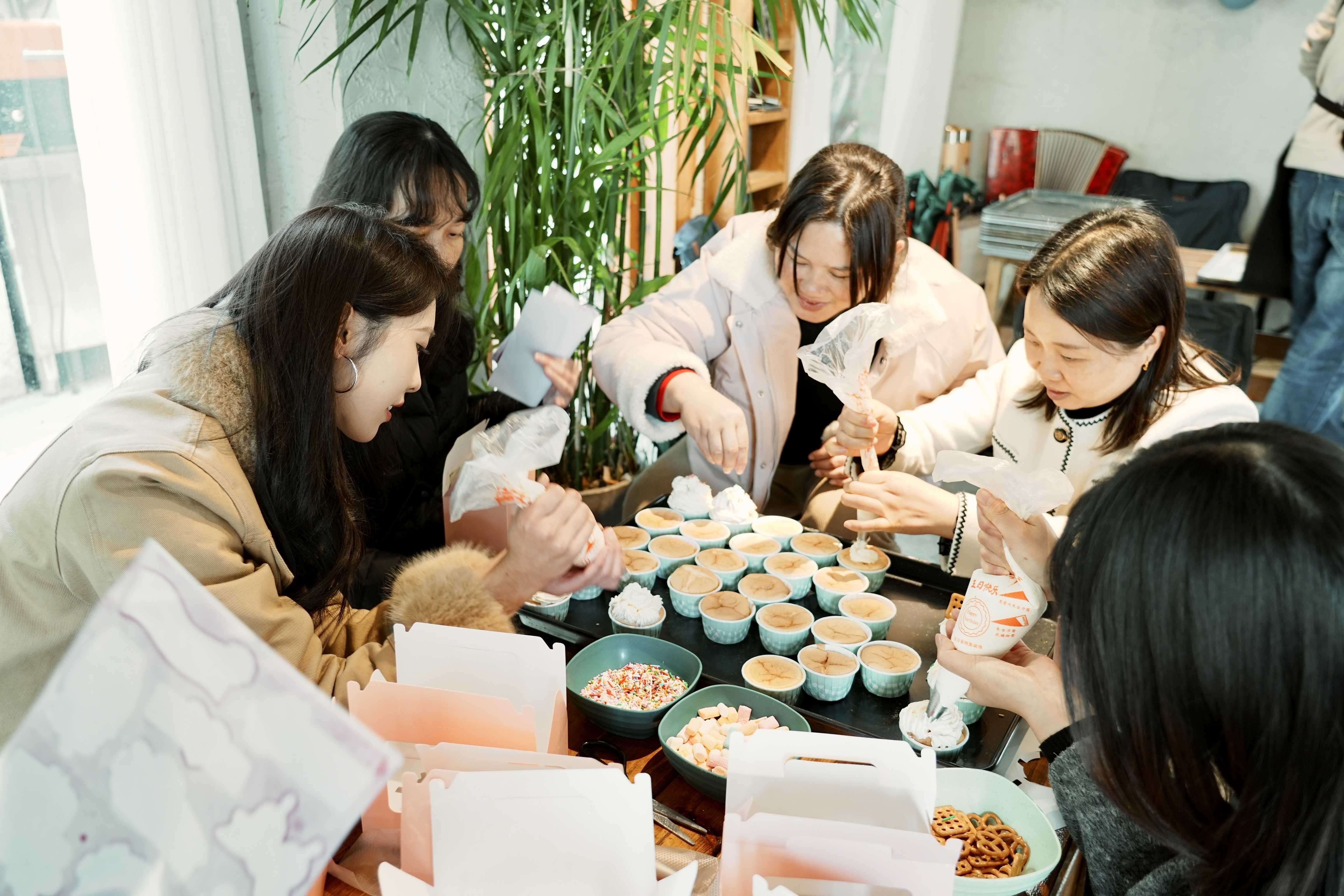 ��yun�����������