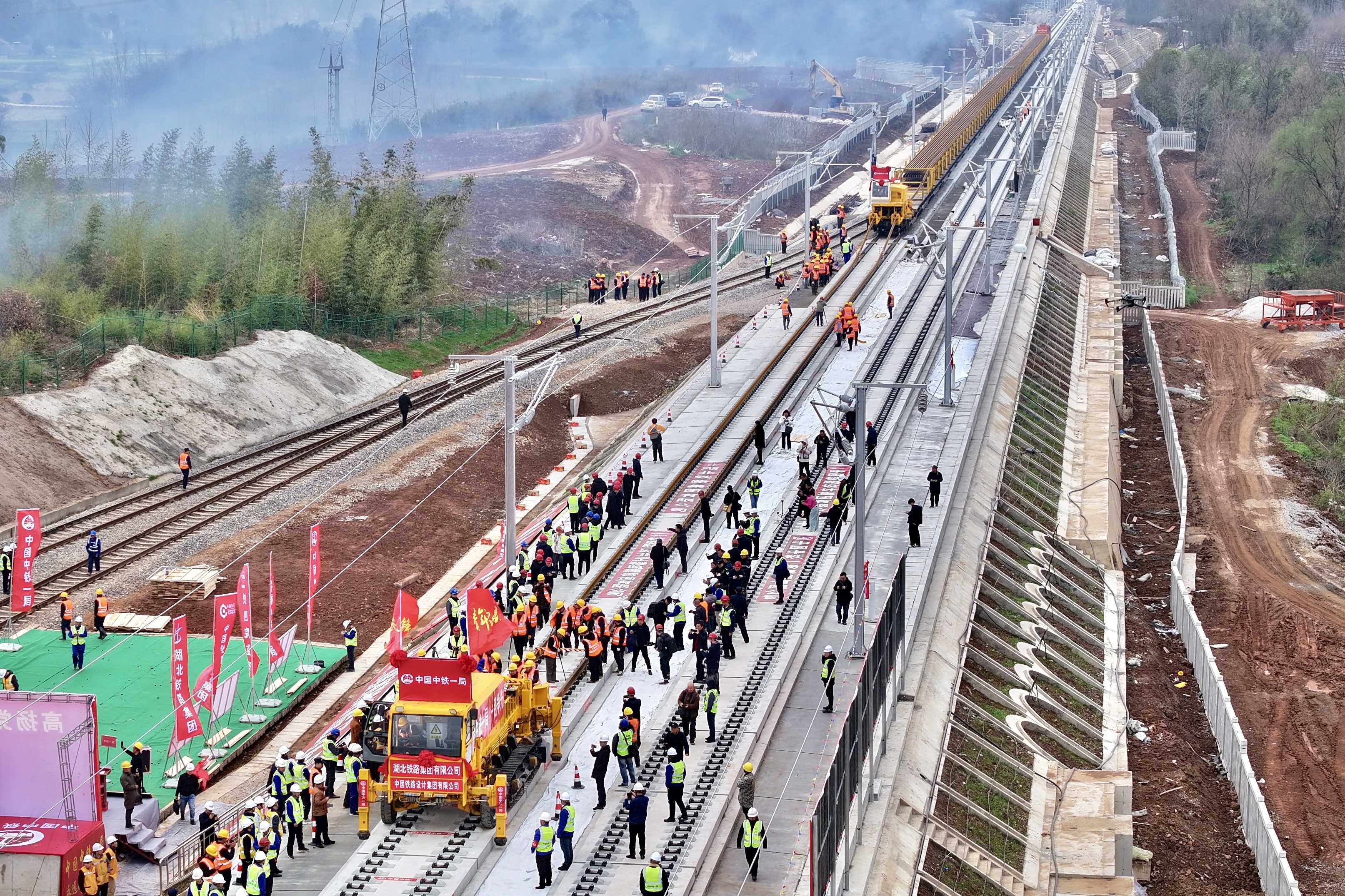 ��yun�����������