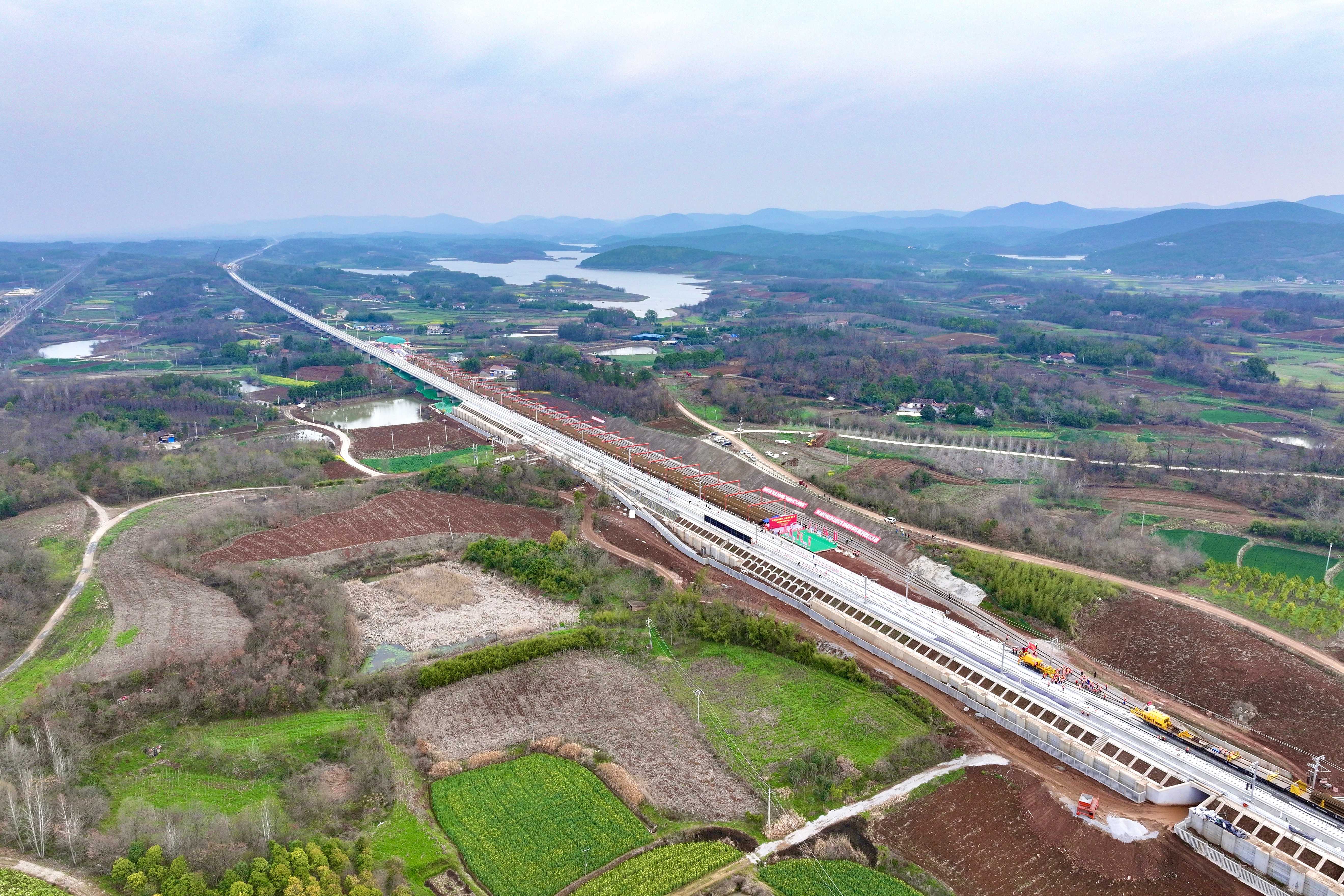 ��yun�����������