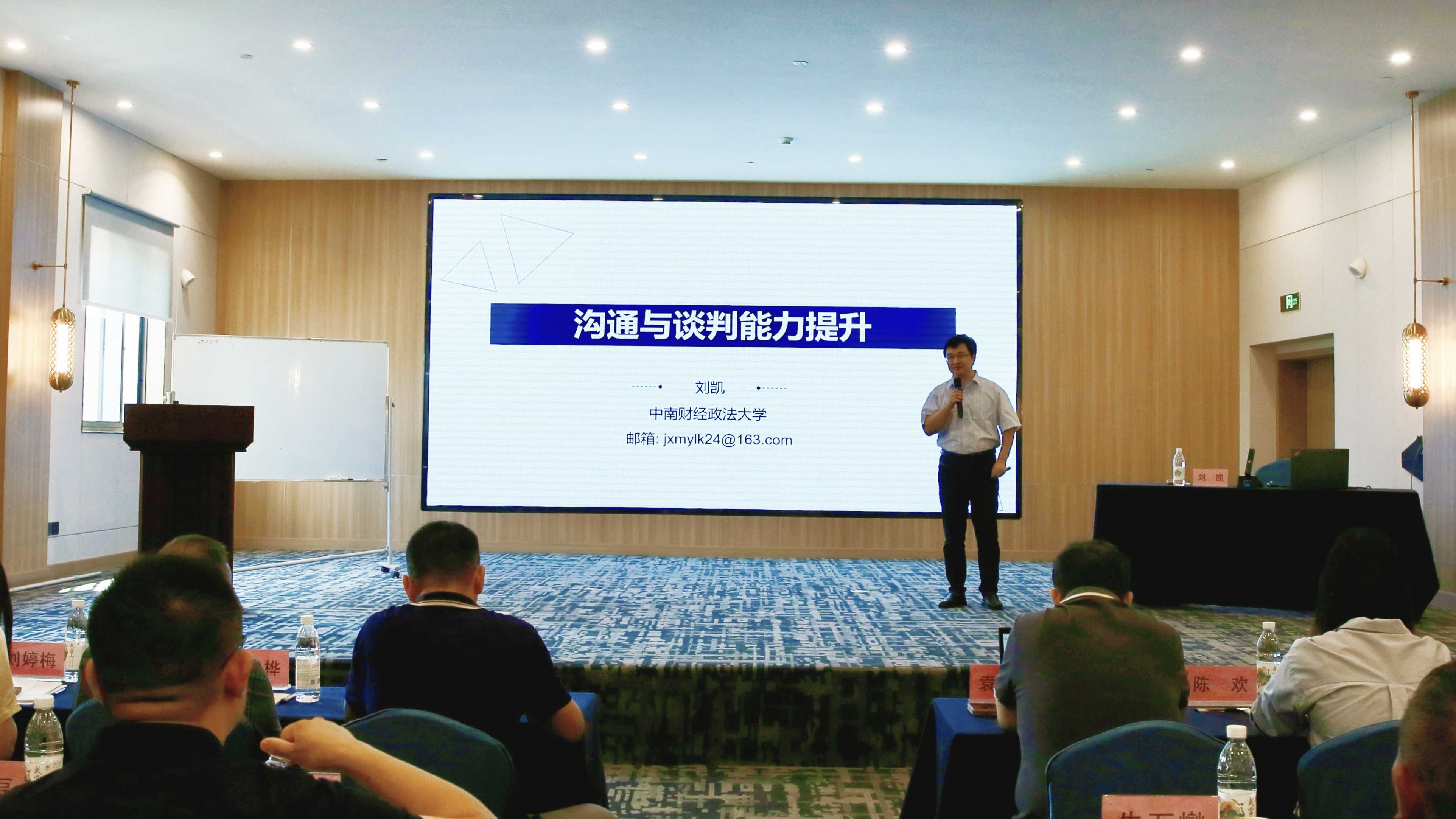 ��yun�����������