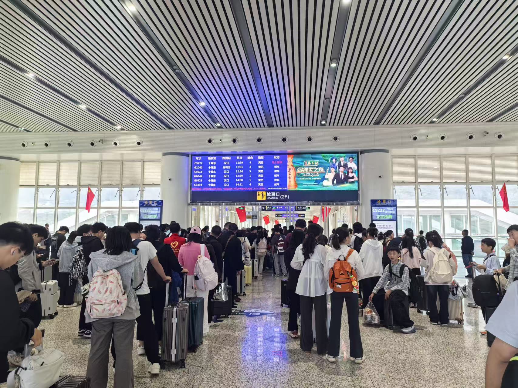 ��yun�����������