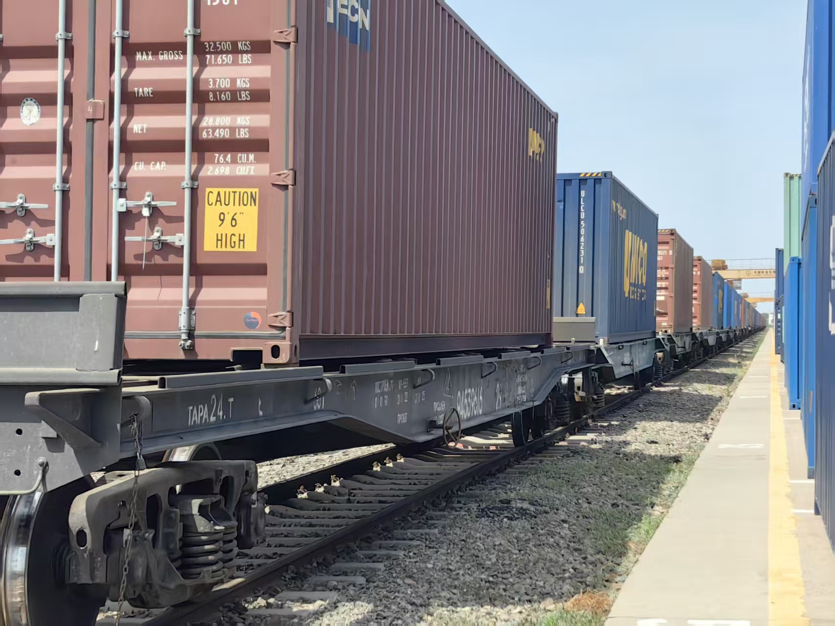 ��yun�����������