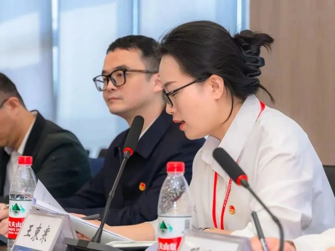 ��yun�����������