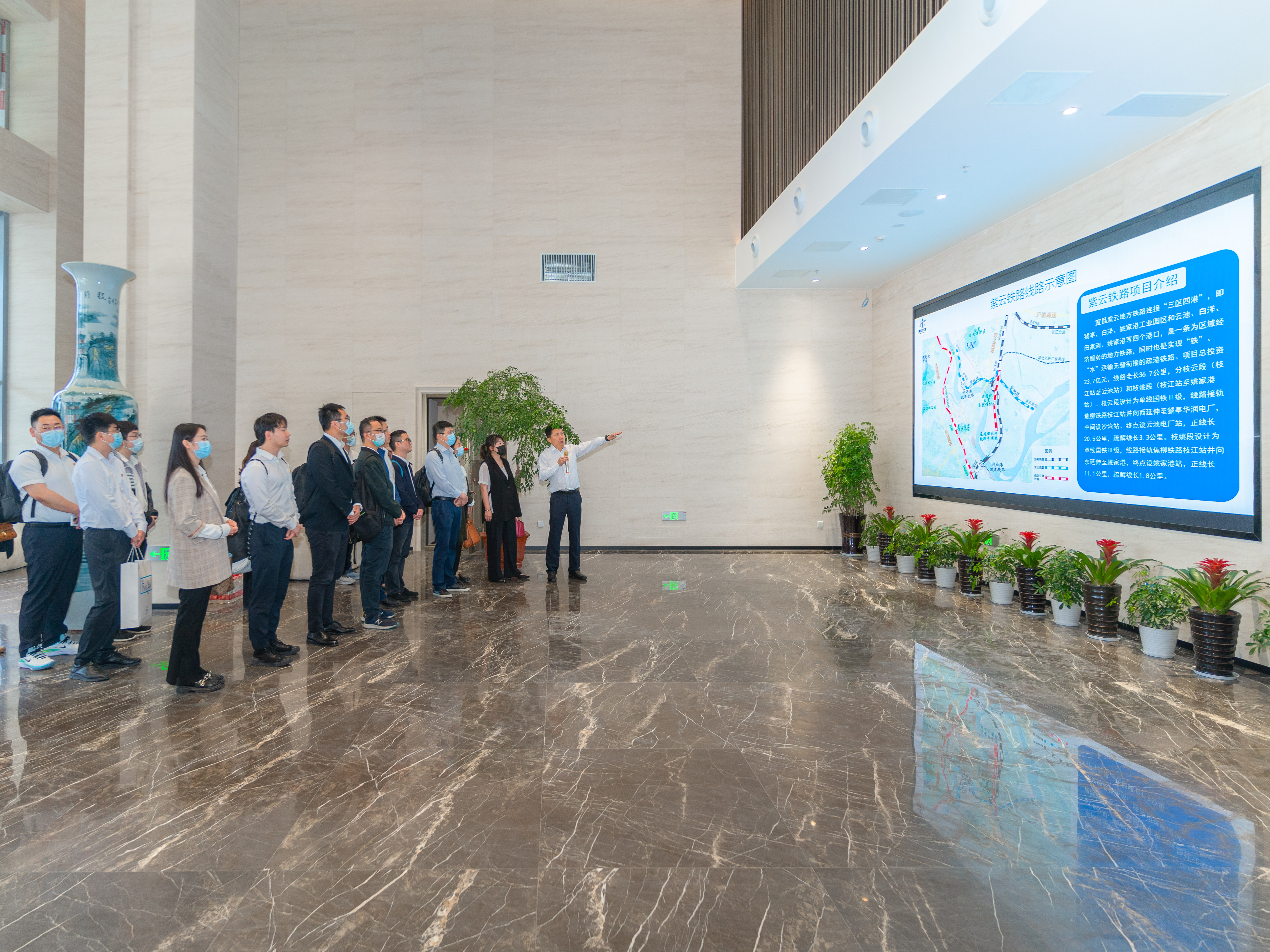 ��yun�����������