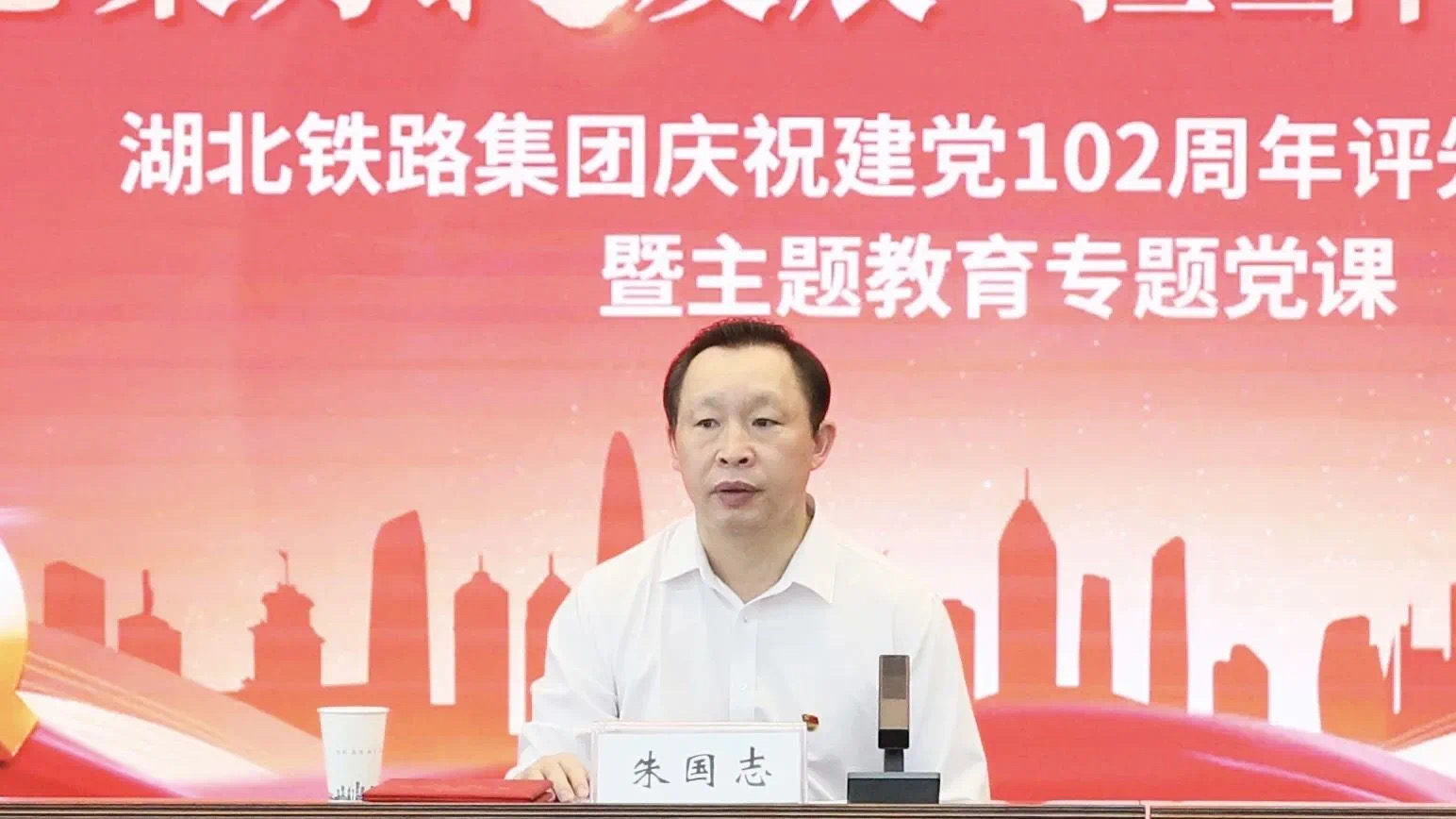 ��yun�����������