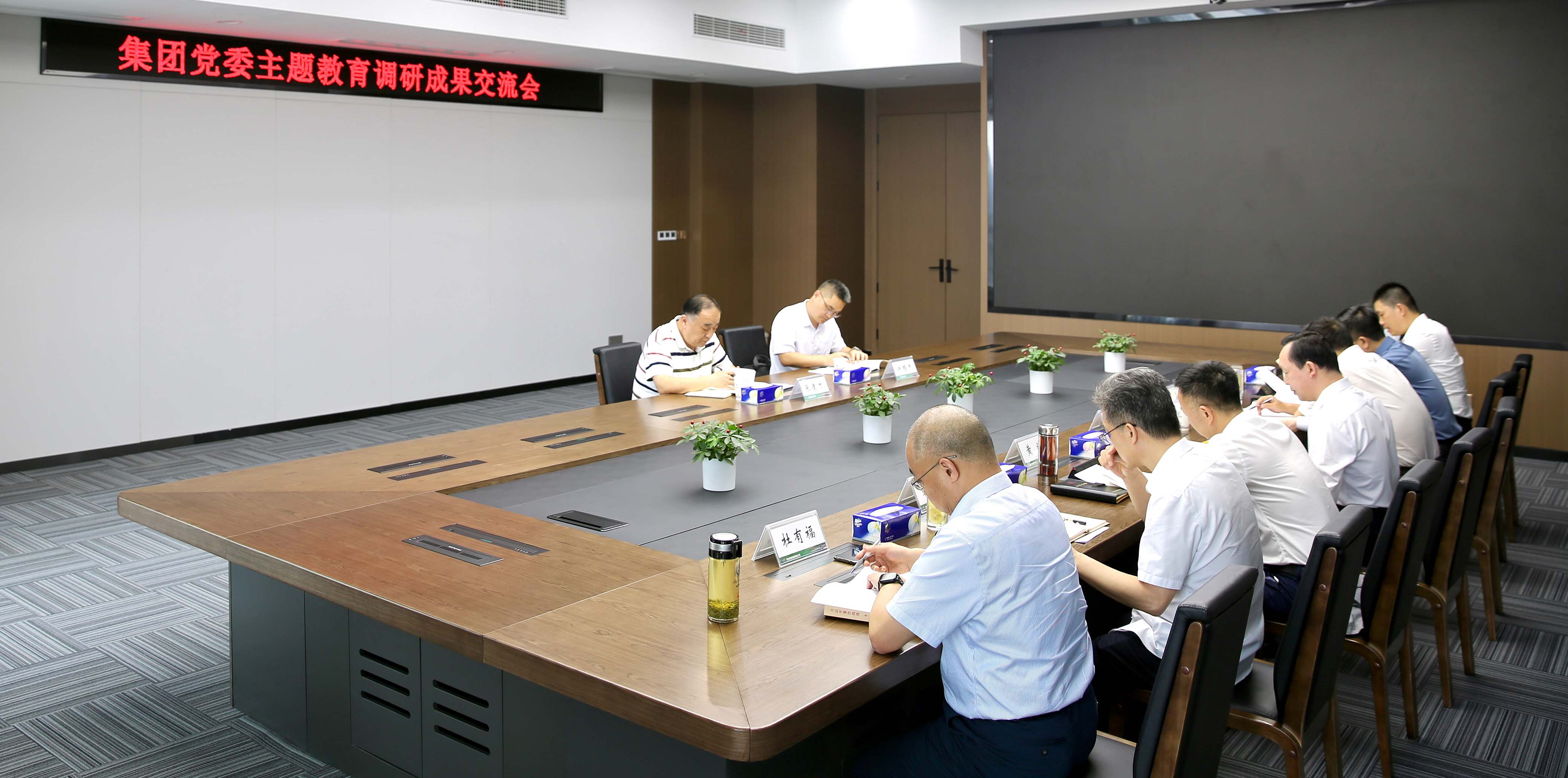 ��yun�����������