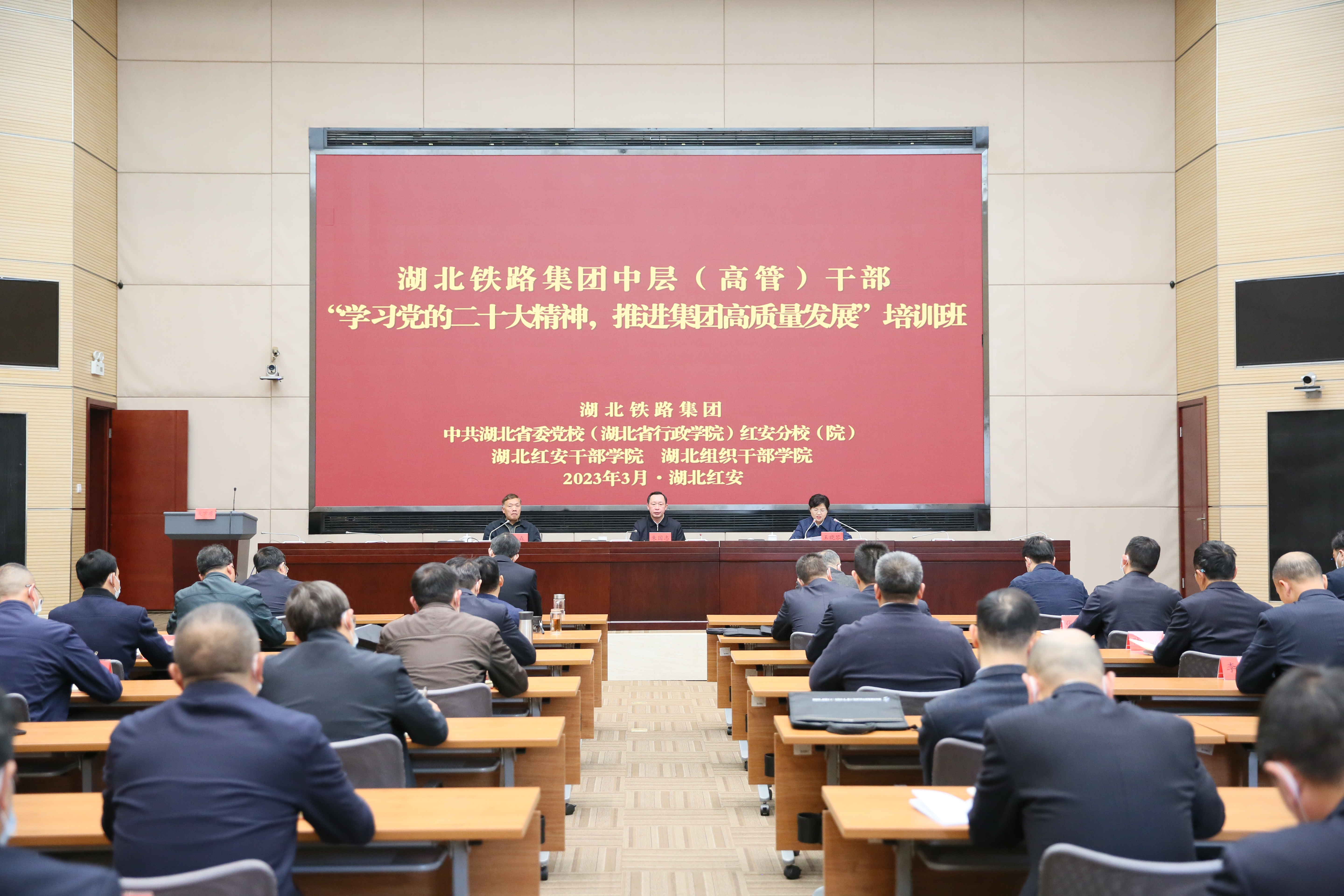 ��yun�����������