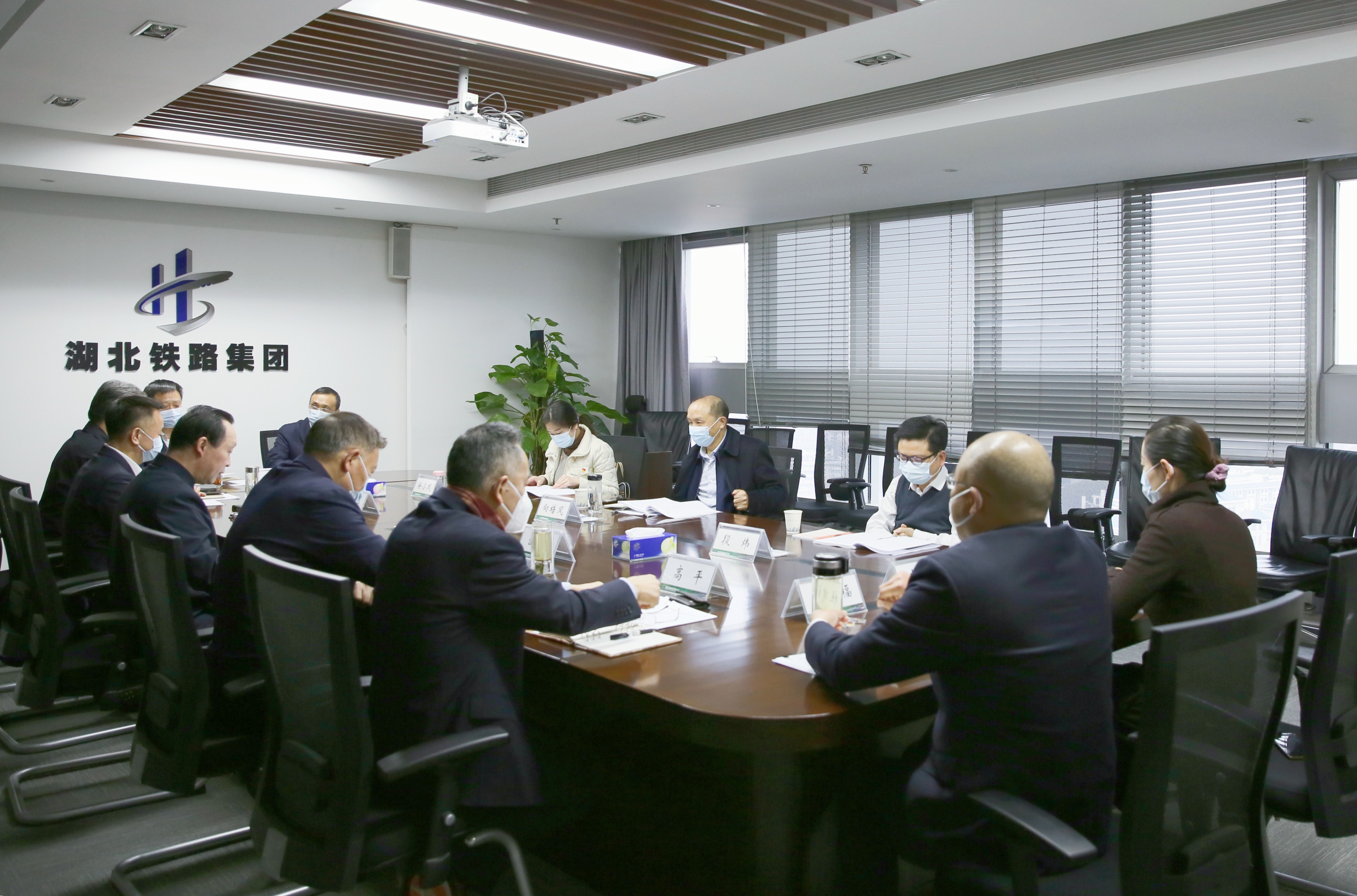 ��yun�����������