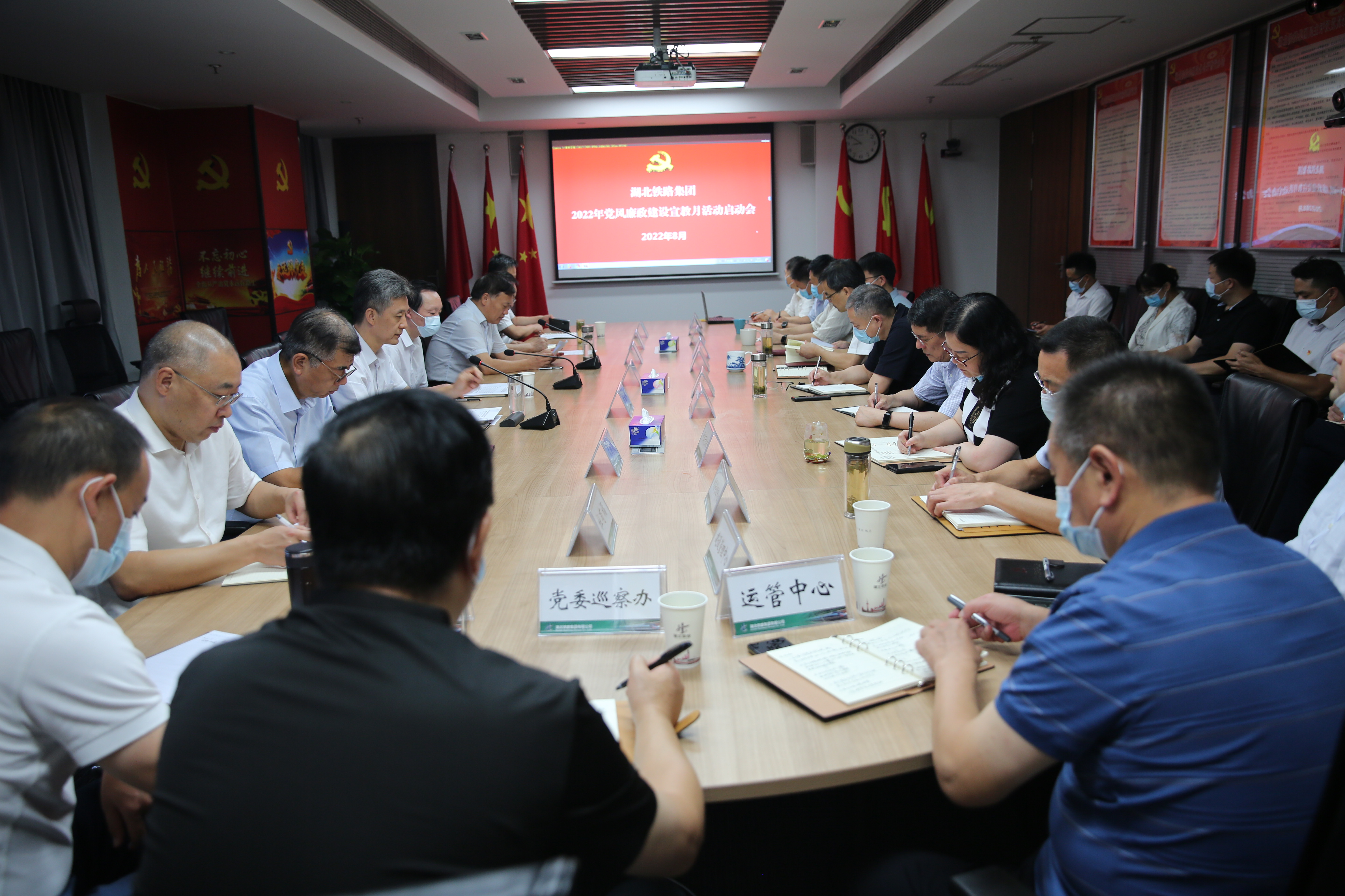 ��yun�����������